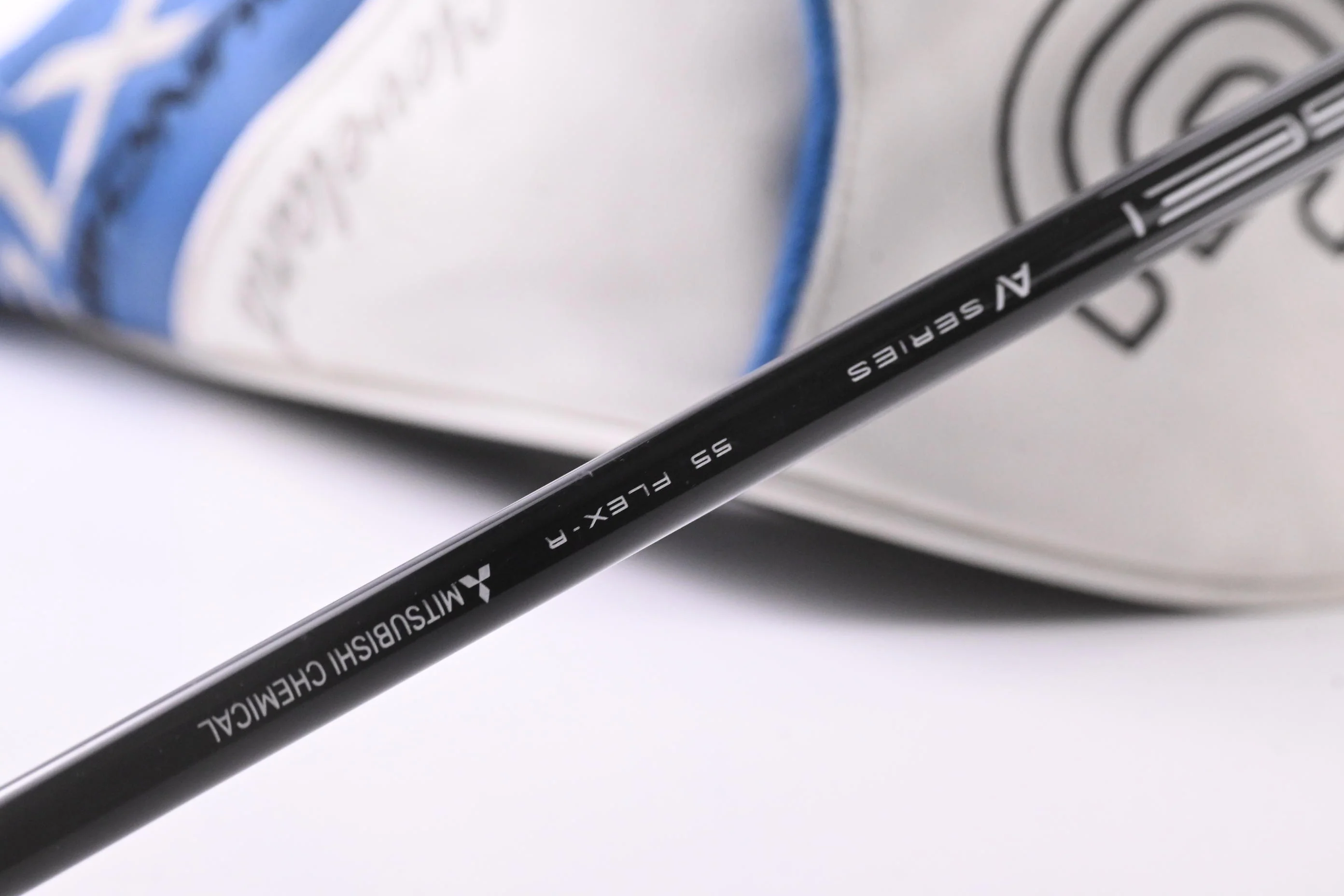 Cleveland Launcher XL 2 Driver / 9-12 Degree / Regular Flex Tensei AV Blue 55 - Image 6