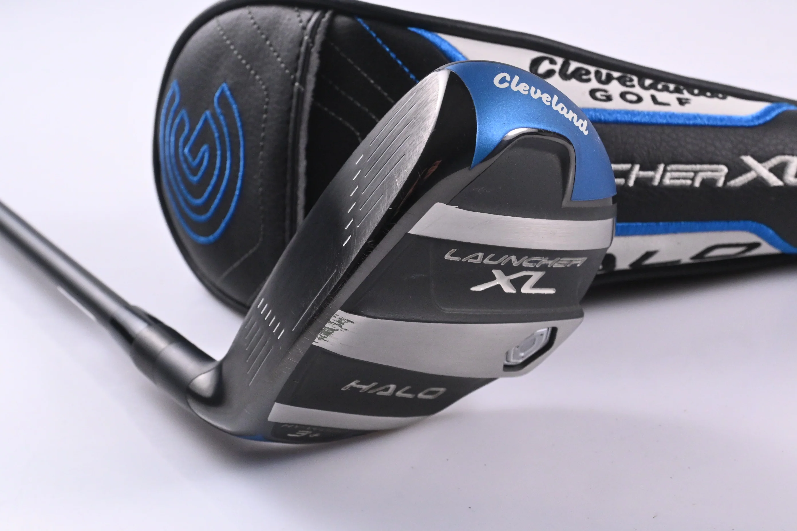 Left Hand Cleveland Launcher XL Halo Fairway #3 Wood / 18 Degree / Stiff Flex