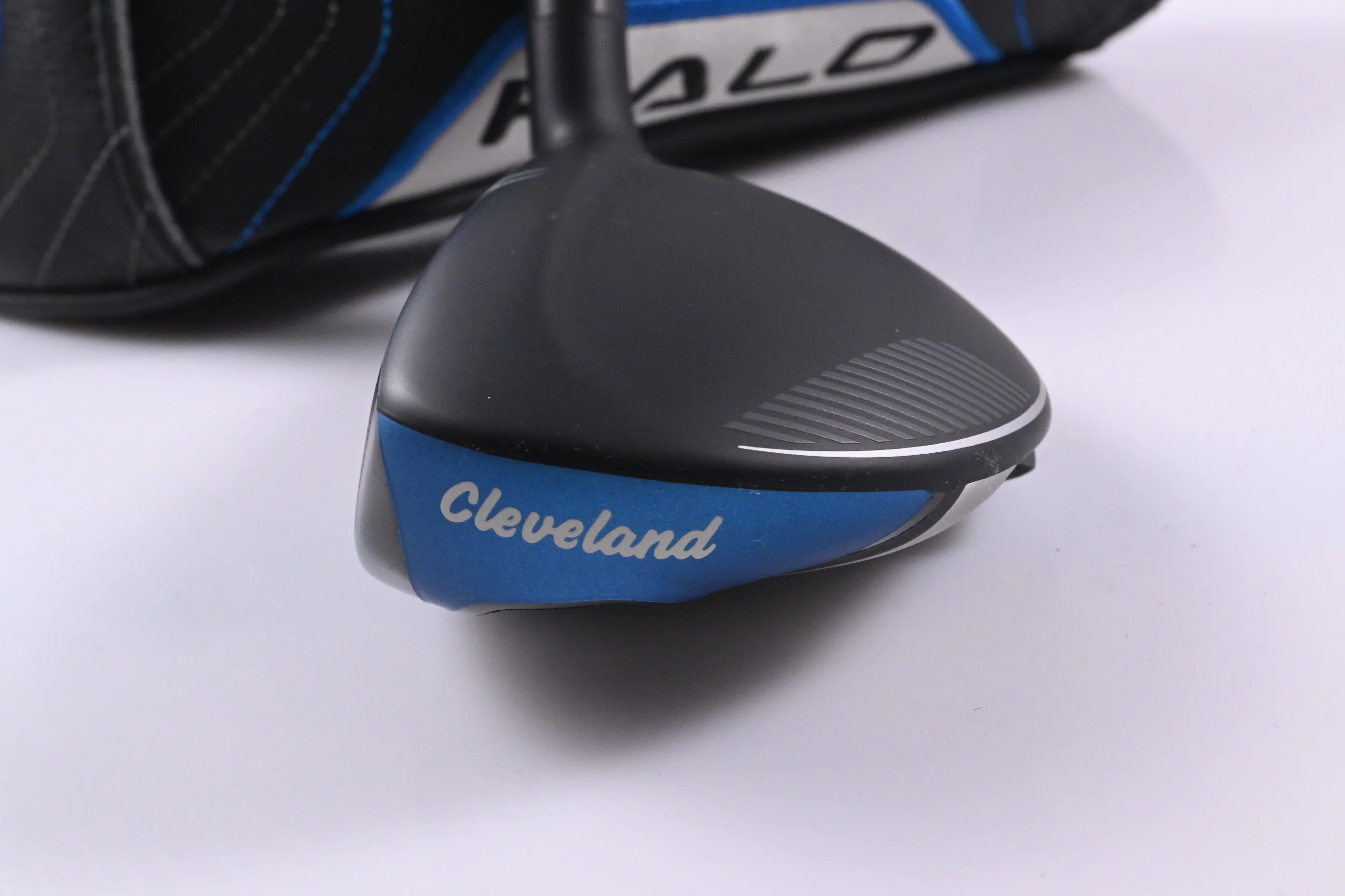 Left Hand Cleveland Launcher XL Halo Fairway #3 Wood / 18 Degree / Stiff Flex - Image 3