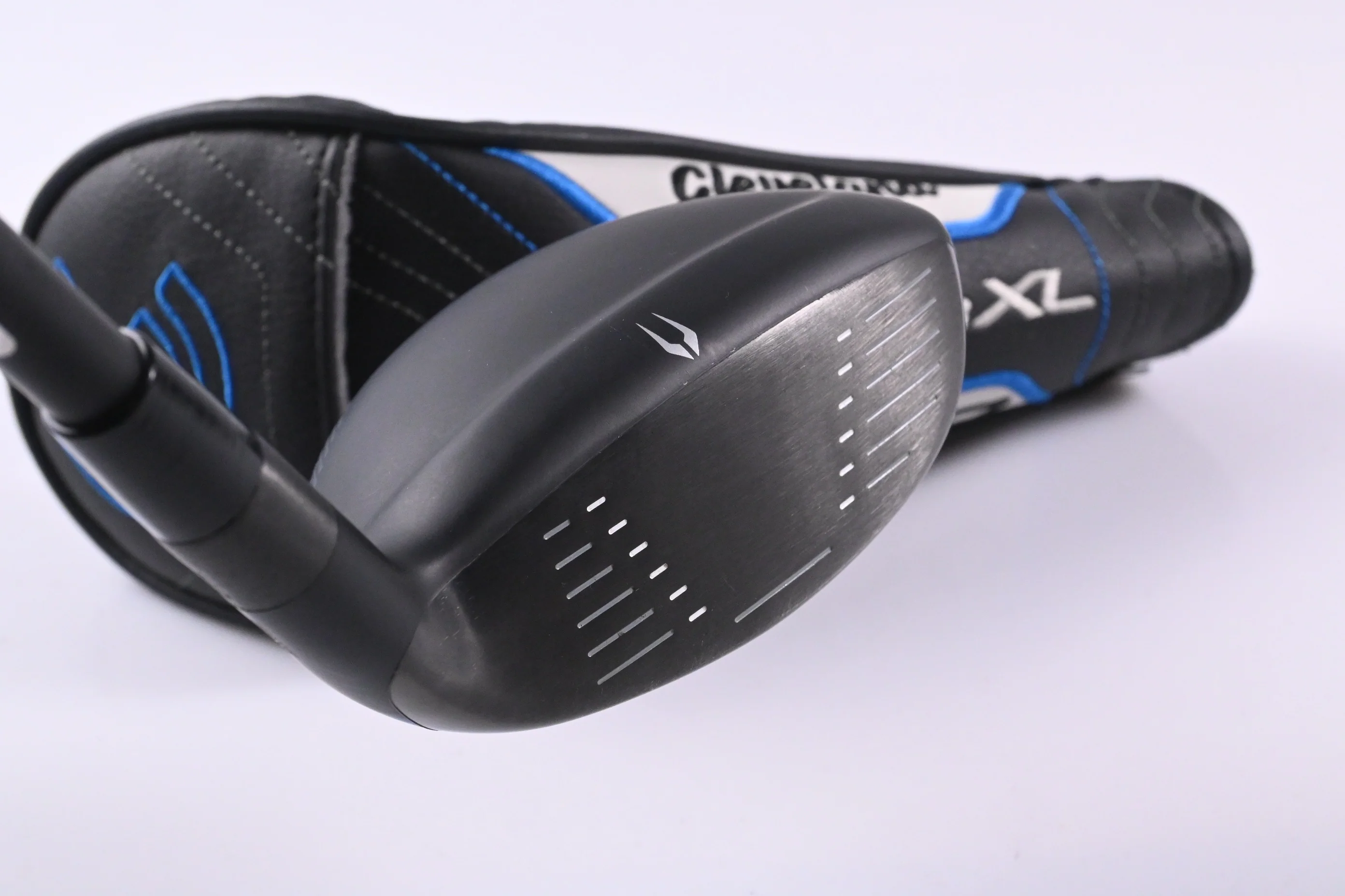 Left Hand Cleveland Launcher XL Halo Fairway #3 Wood / 18 Degree / Stiff Flex - Image 4