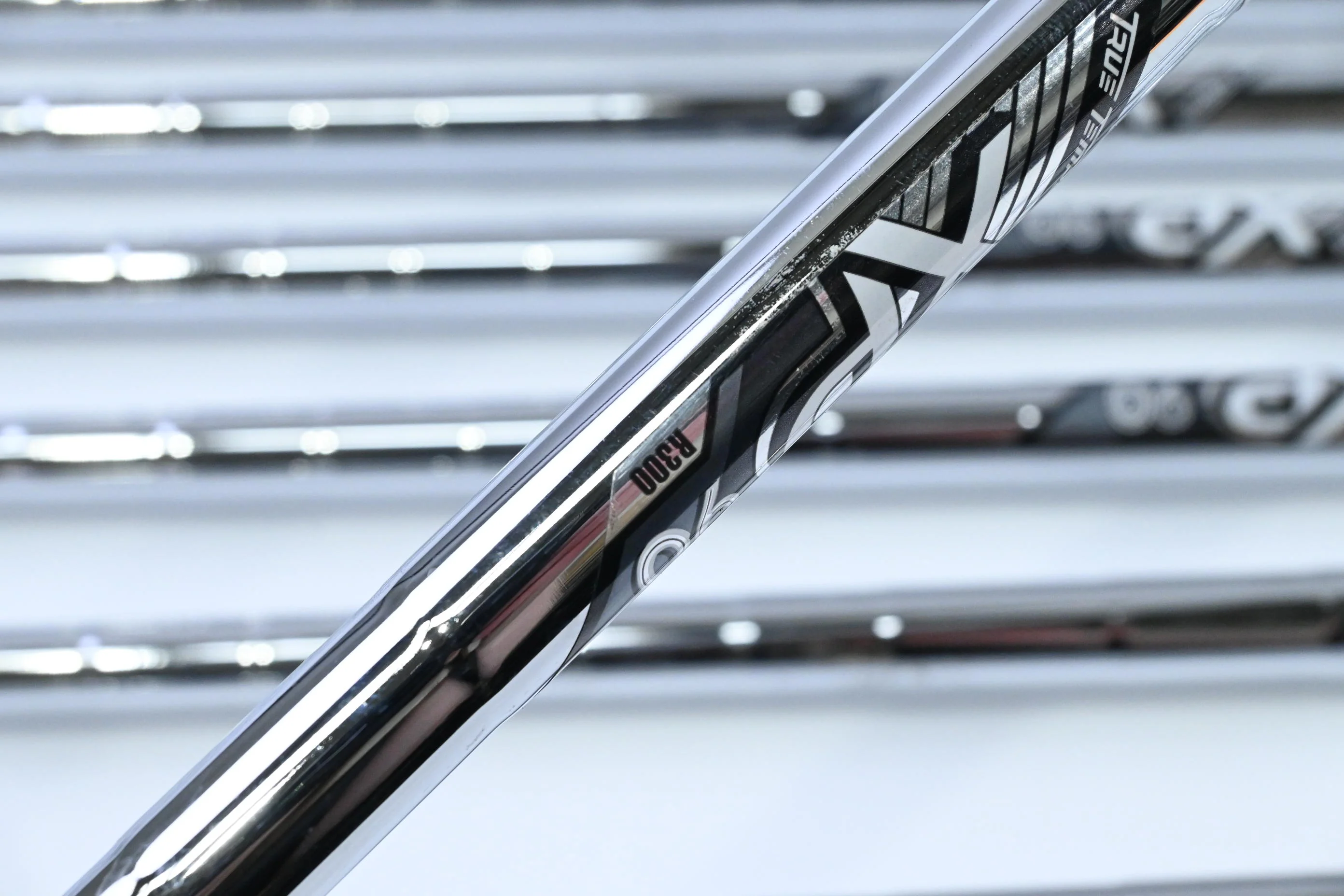 Cleveland Launcher XL Halo Irons / 4-PW+SW / Regular Flex XP 90 R300 Shafts - Image 5