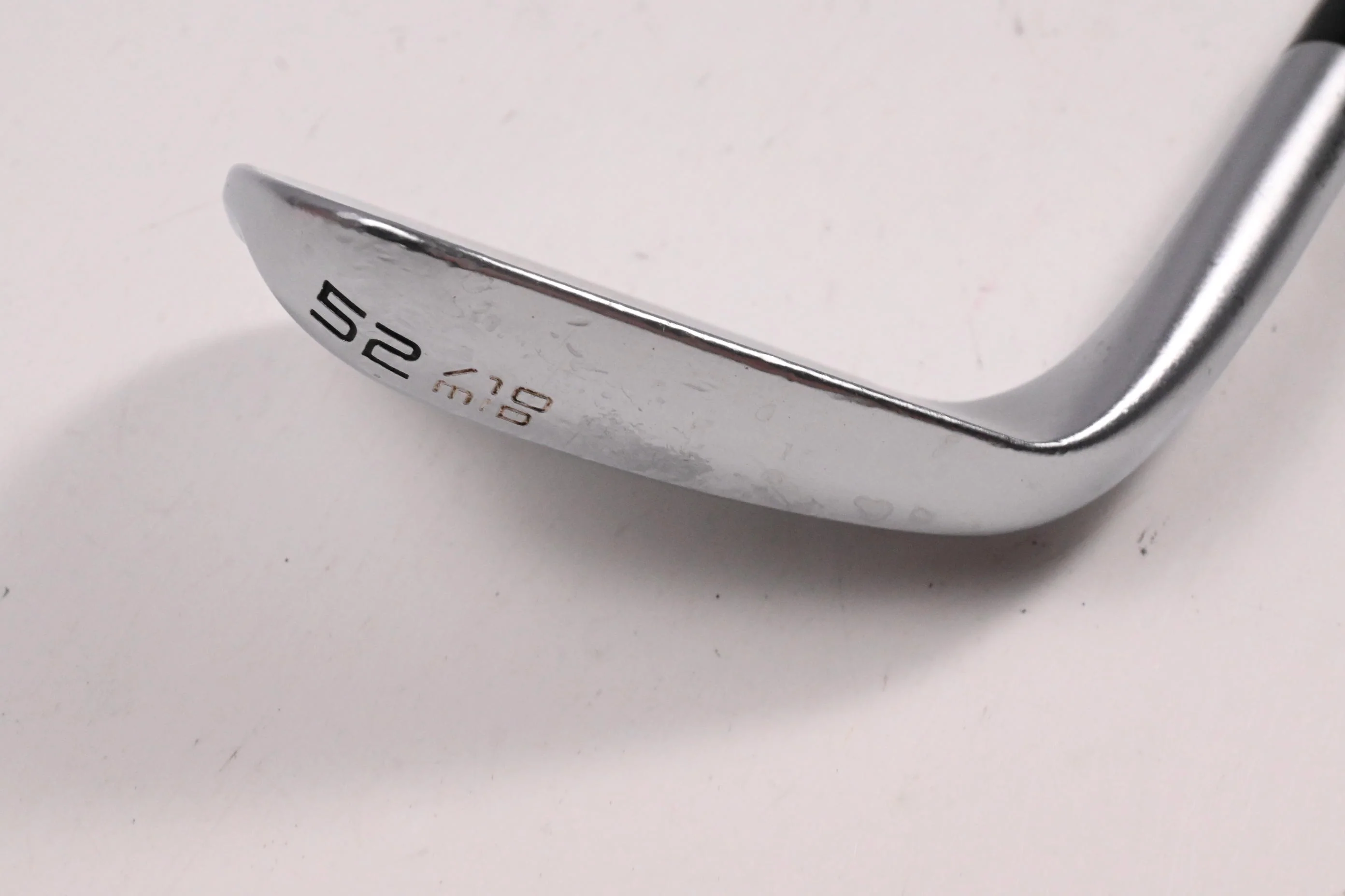 Cleveland RTX-4 Gap Wedge / 52 Degree / Stiff Flex Dynamic Gold S400 Shaft - Image 3