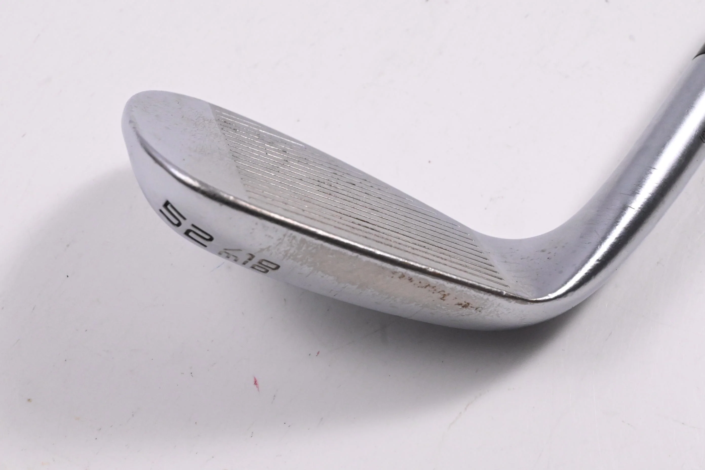 Cleveland RTX-4 Gap Wedge / 52 Degree / Stiff Flex Dynamic Gold S300 Shaft - Image 3