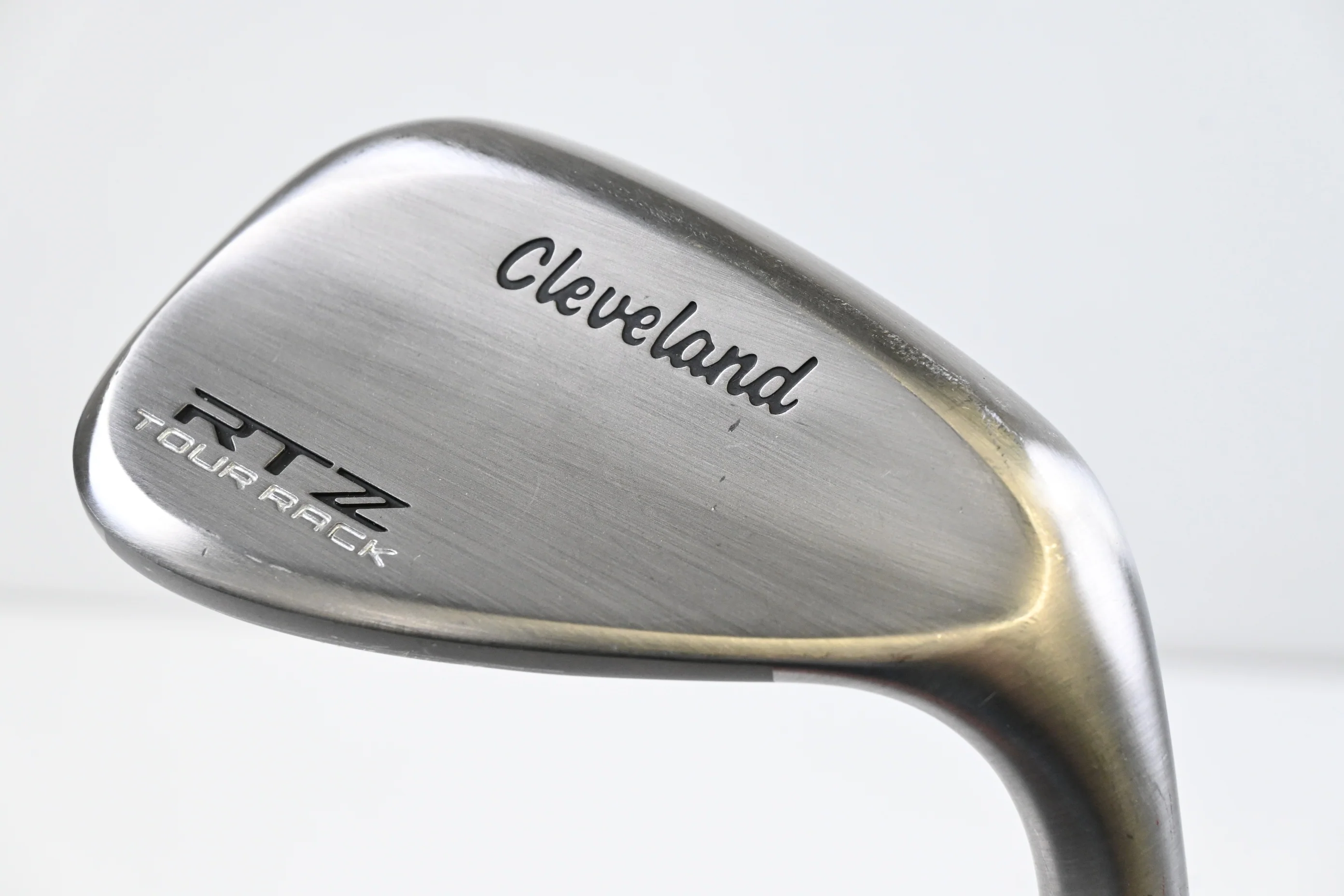 Cleveland RTZ Tour Rack Gap Wedge / 52 Degree / Wedge Flex Dynamic Gold Spinner