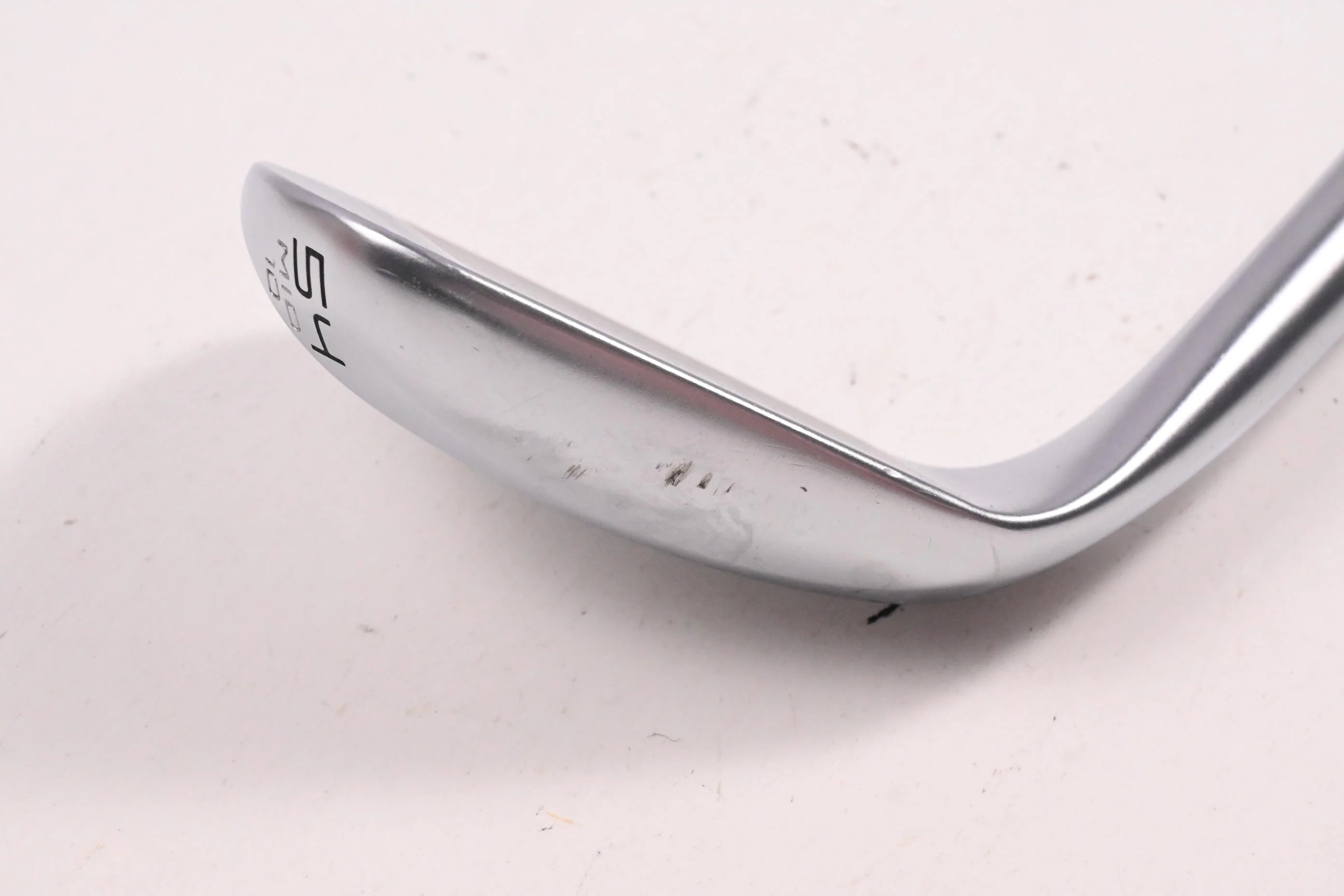 Cleveland RTZ Sand Wedge / 54 Degree / Wedge Flex Dynamic Gold Spinner Shaft - Image 3