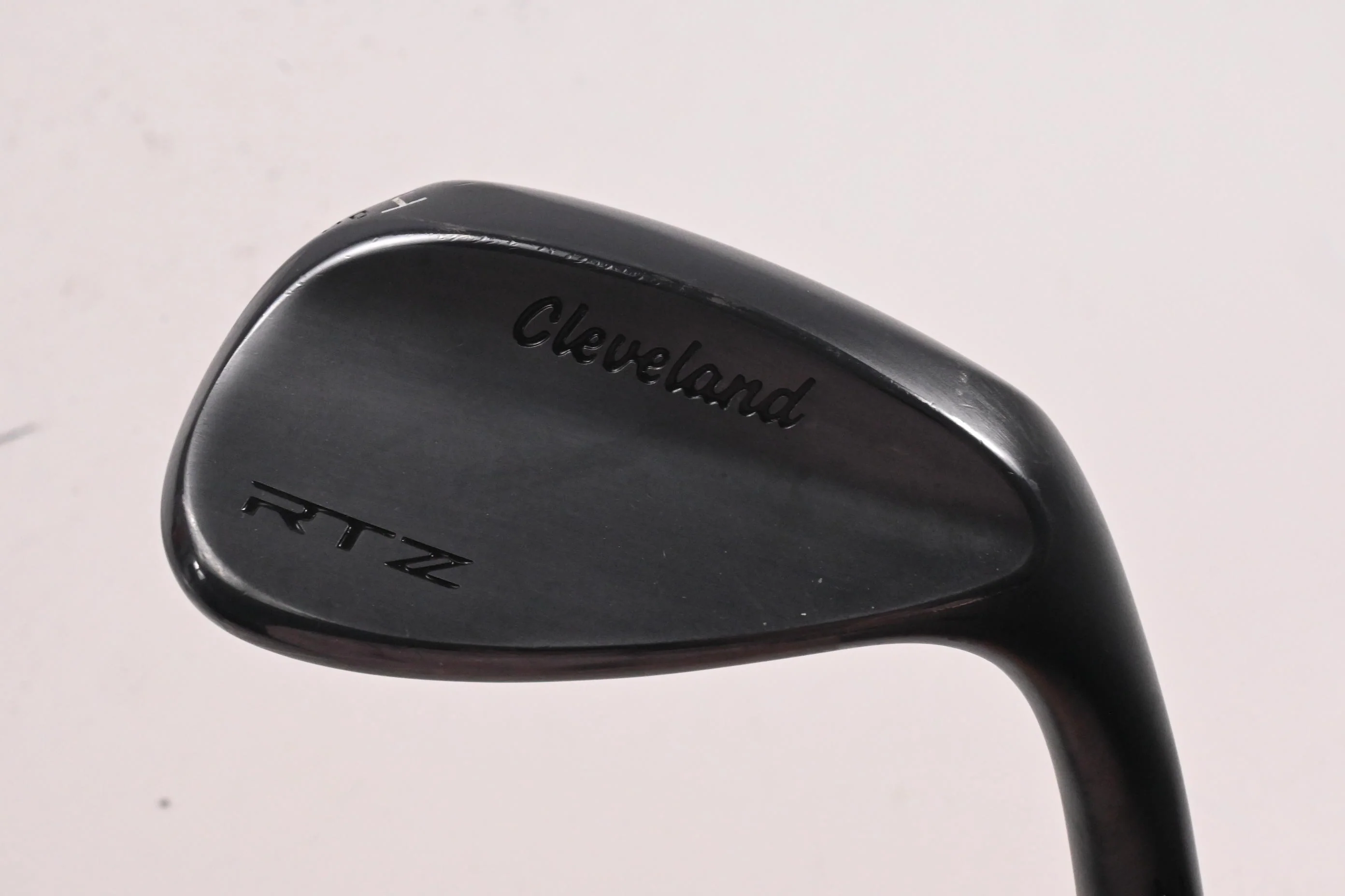 Cleveland RTZ Sand Wedge / 54 Degree / Wedge Flex Dynamic Gold Spinner Shaft