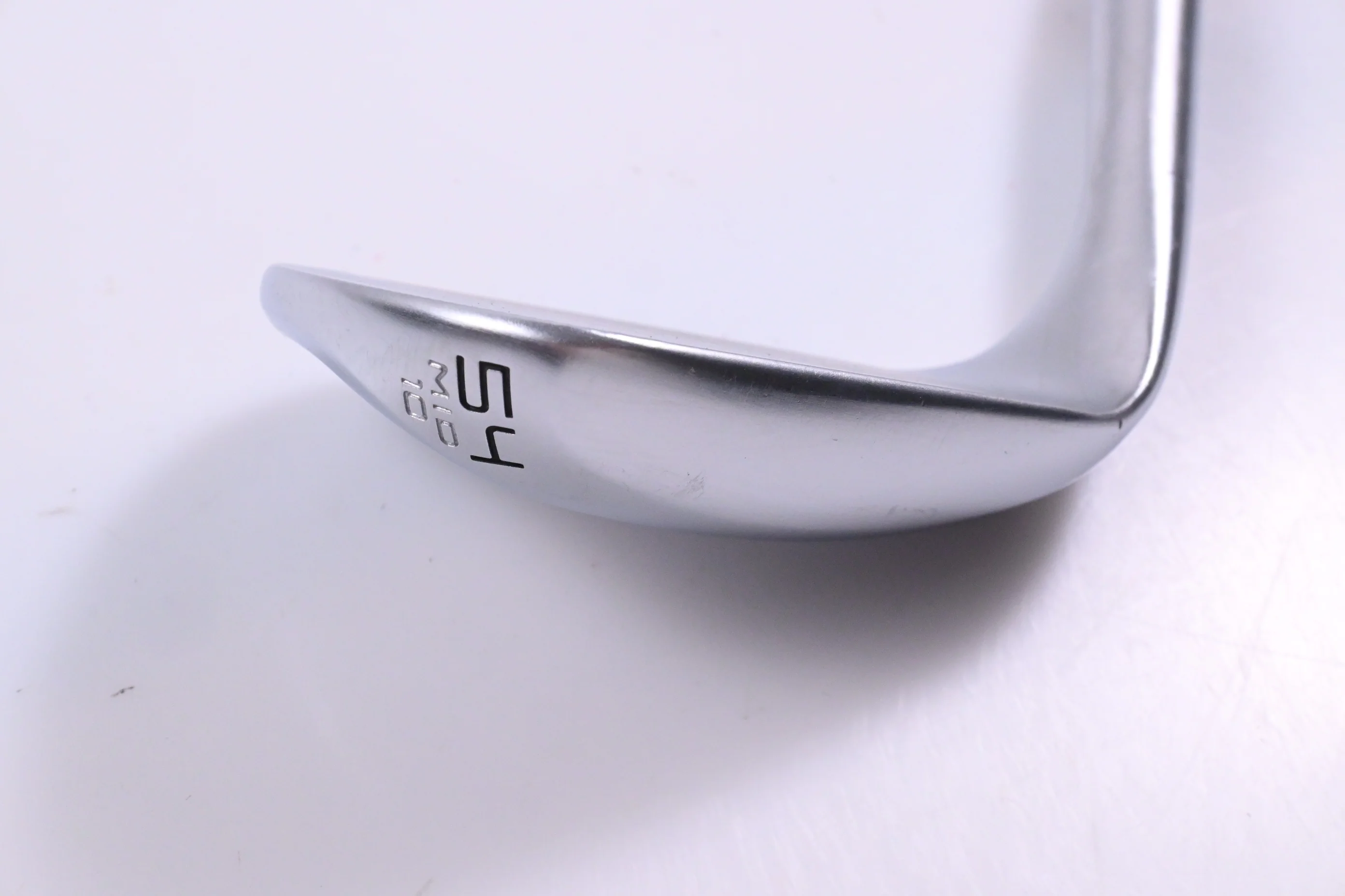 Cleveland RTZ Sand Wedge / 54 Degree / Wedge Flex Dynamic Gold Spinner Shaft - Image 3