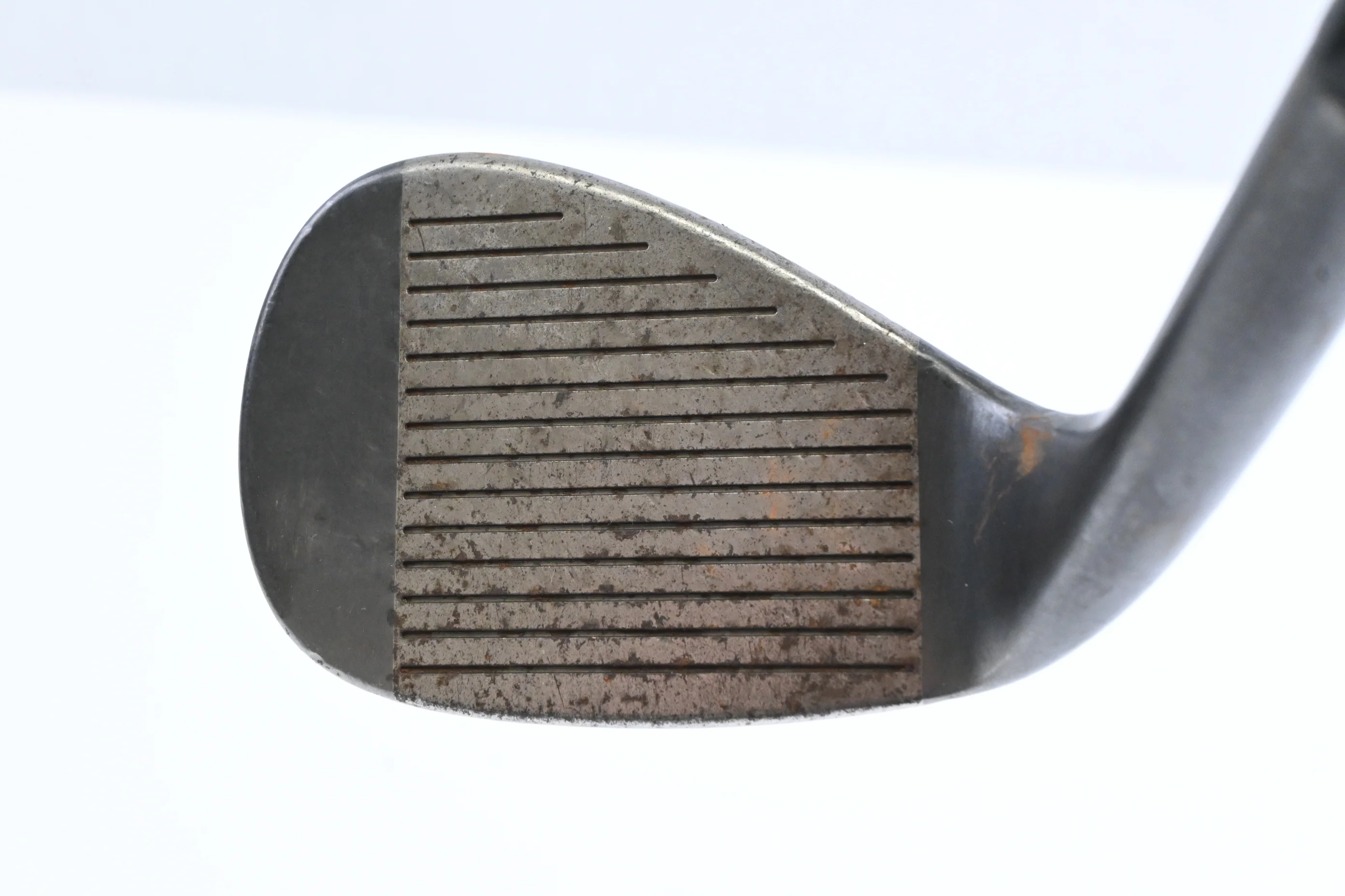 Cleveland Tour Action 900 Gap Wedge / 52 Degree / Wedge Flex Dynamic Gold Shaft - Image 2