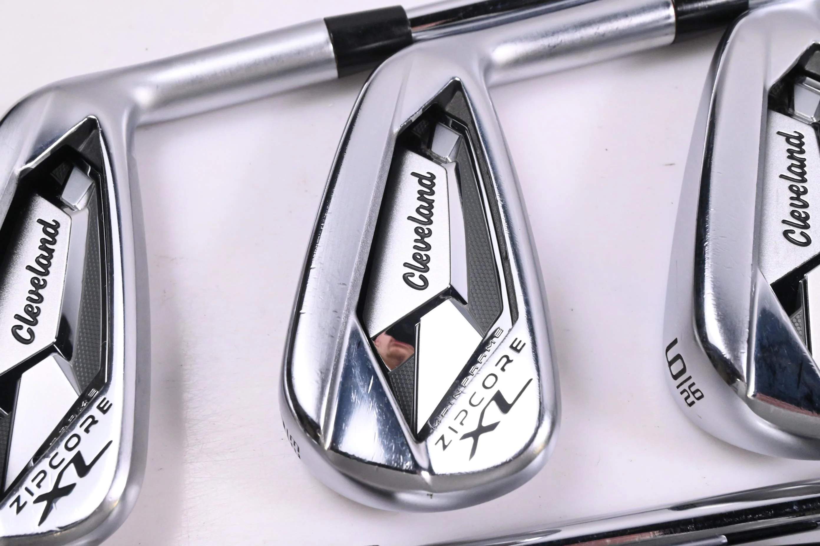 Cleveland Zipcore XL Irons / 4-PW+SW / Regular Flex KBS Tour Lite Shafts