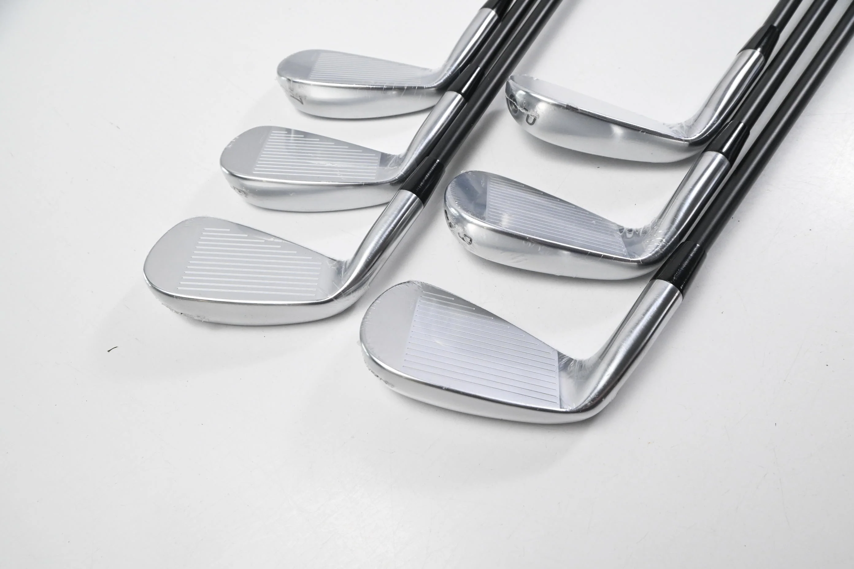 Cobra 2025 King Tec-X Irons / 5-PW / Regular Flex KBS PGI 75 Shafts - Image 4