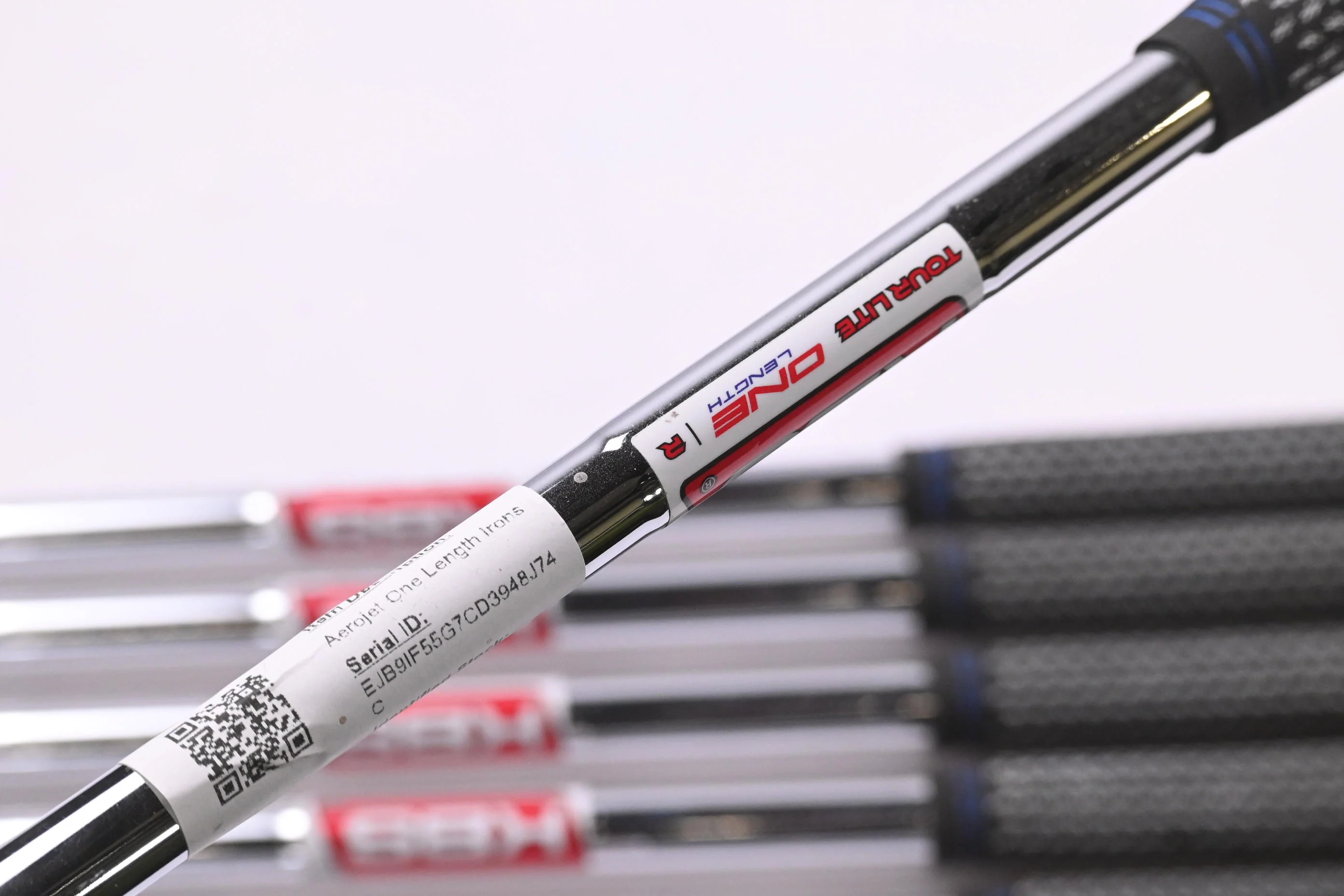 Cobra Aerojet One Length Irons / 5-PW+GW / Regular Flex KBS Tour Lite Shafts - Image 5