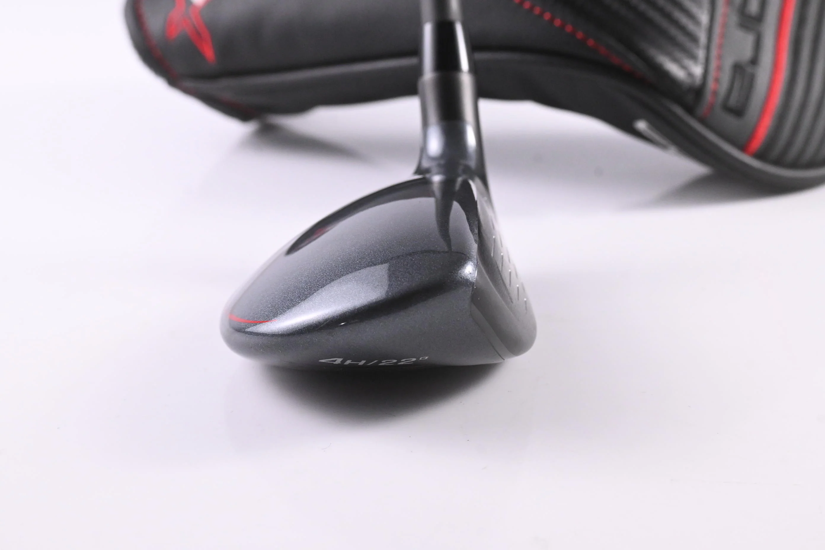 Cobra Air-X / #4 Hybrid / 22 Degree / Regular Flex Ultralite 50 Shaft - Image 3