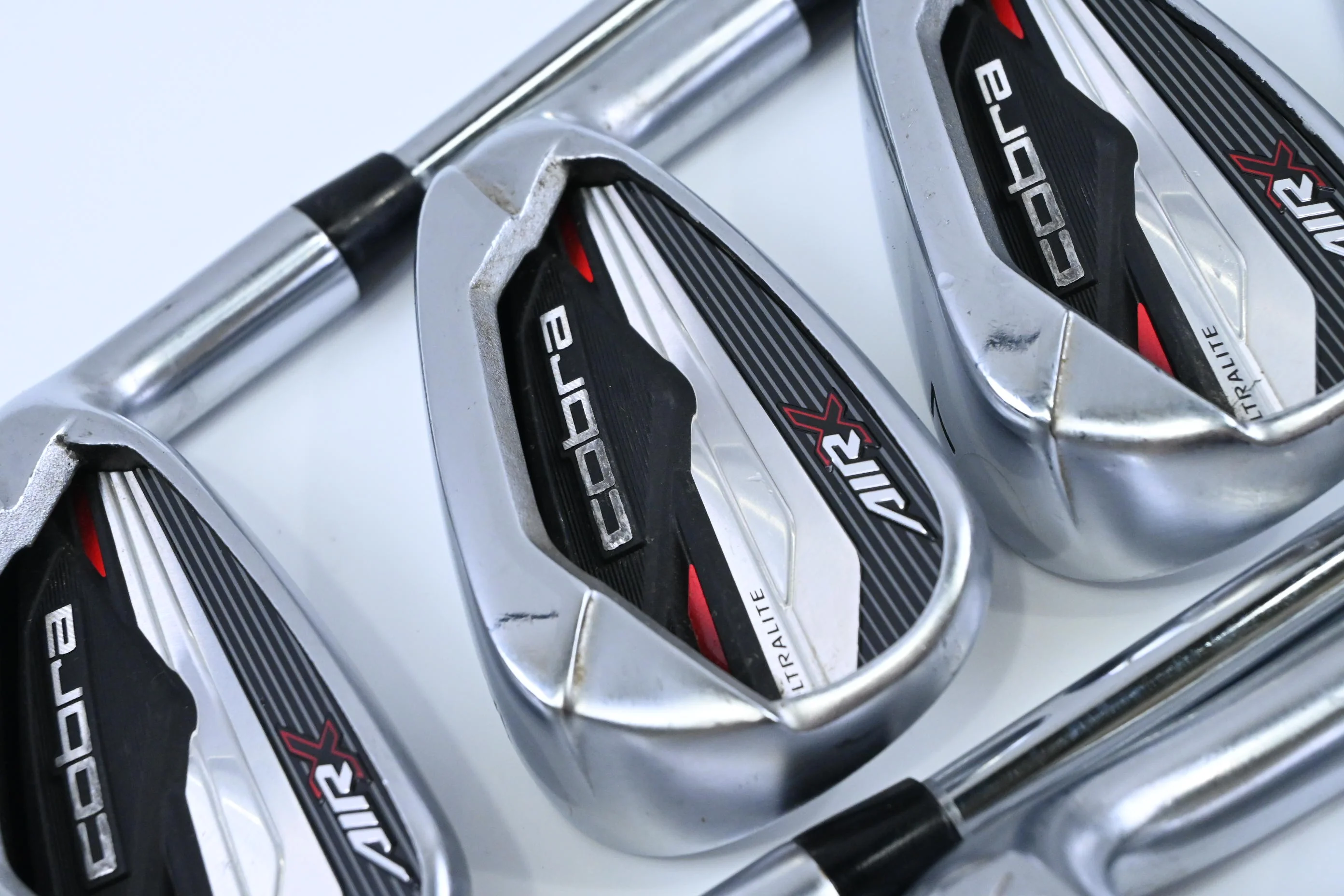 Cobra Air-X Irons / 5-PW+GW+SW / Regular Flex Cobra Ultralight Shafts