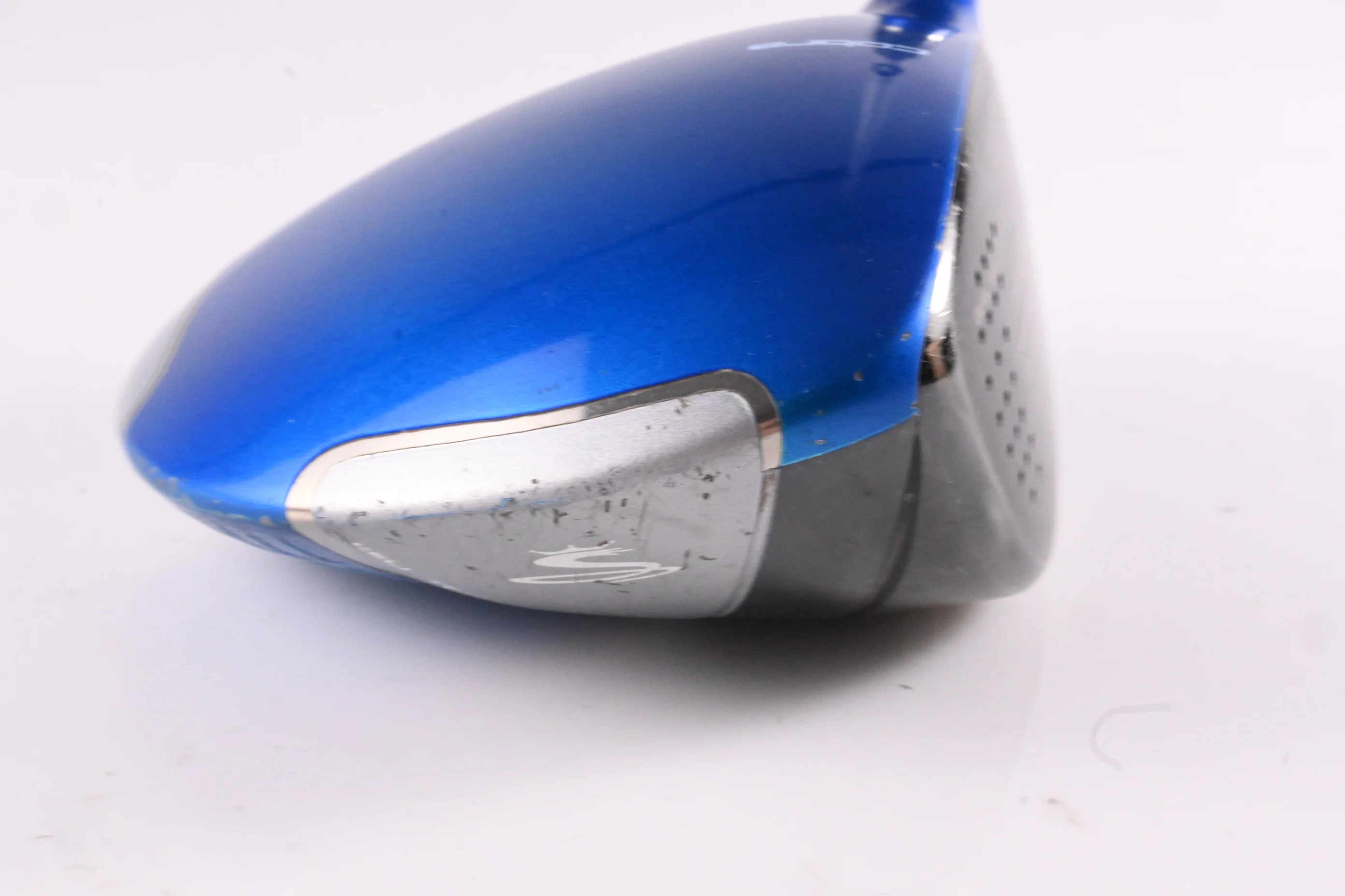 Cobra AMP Cell Driver / 8-11 Degree / Regular Flex Fujikura Fuel 57 Shaft - Image 3
