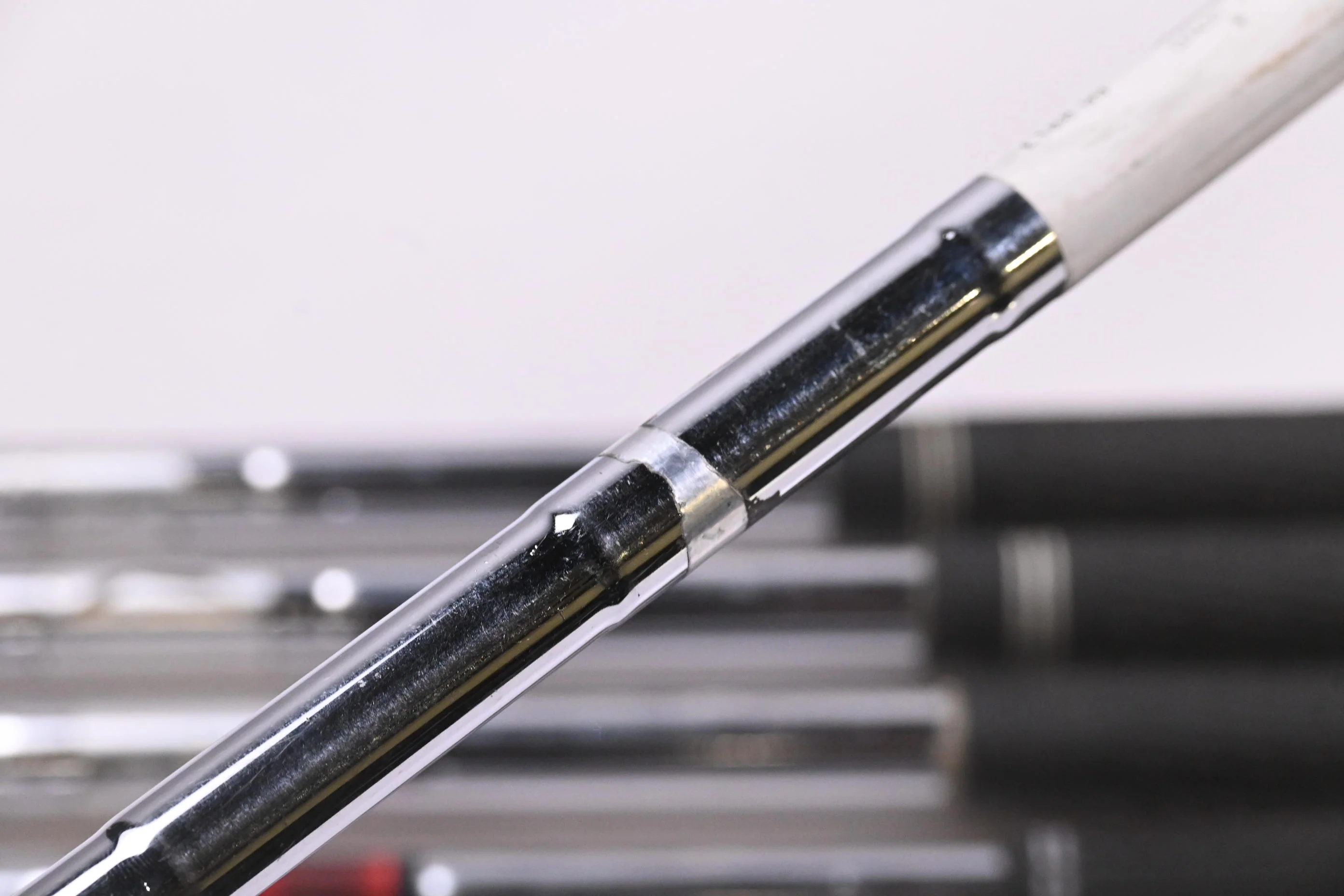 Cobra AMP Irons / 4-PW / Regular Flex Dynalite 90 Shafts - Image 5