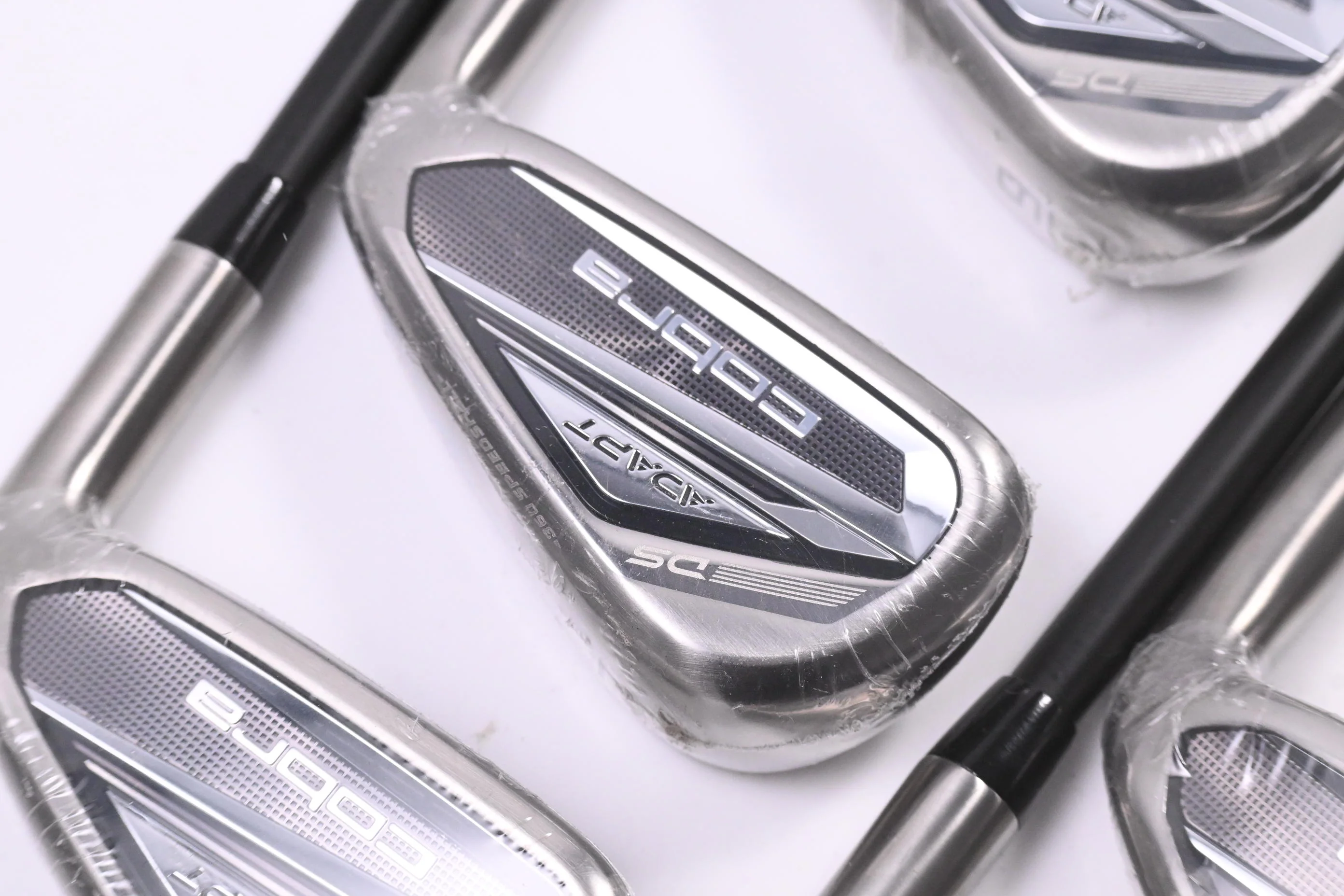 Cobra Darkspeed Irons / 7-PW+GW+SW / Senior Flex KBS PGI 65 Shaft