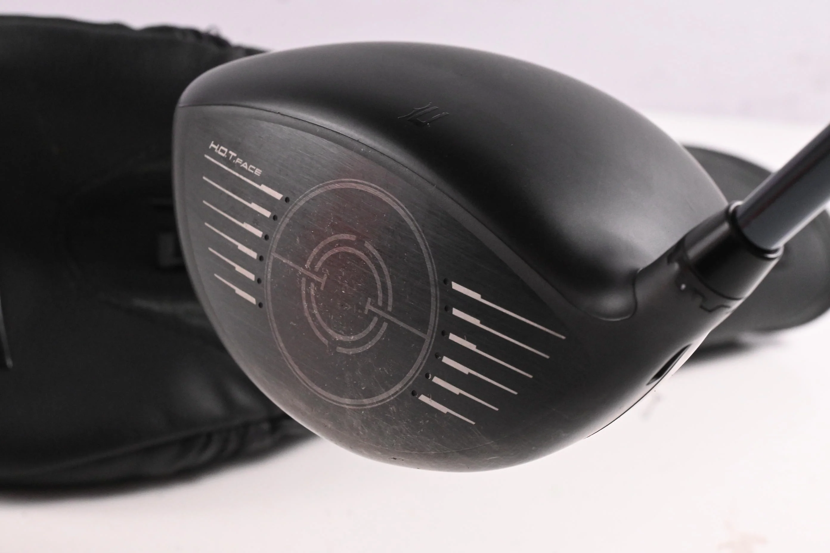 Cobra Darkspeed LS Driver / 9 Degree / Stiff Flex UST Mamiya LinQ Blue 6F4 Shaft - Image 4