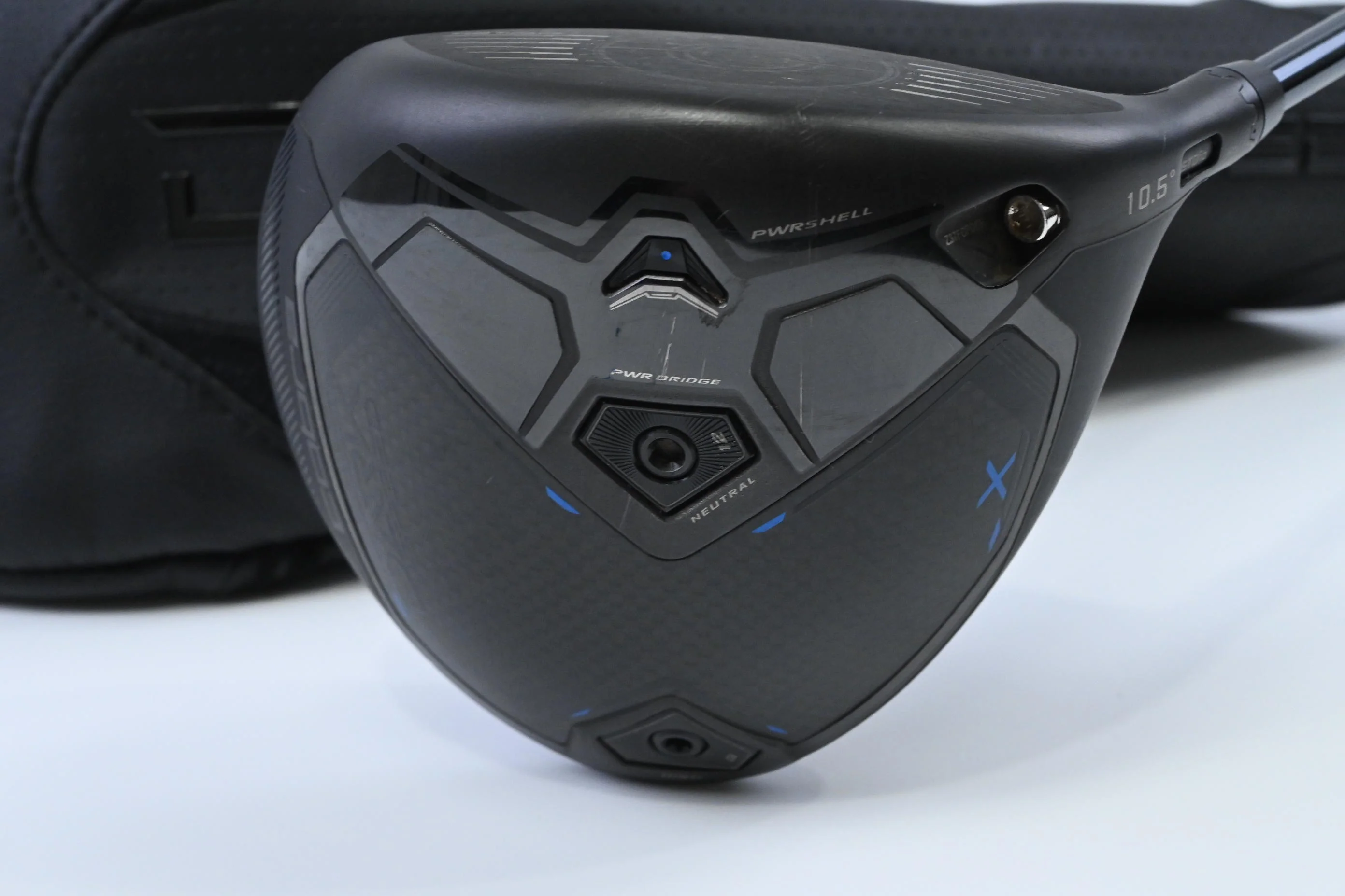 Cobra Darkspeed X Driver / 10.5 Degree / Stiff Flex UST Lin-Q M40X White 6 Shaft - Image 2