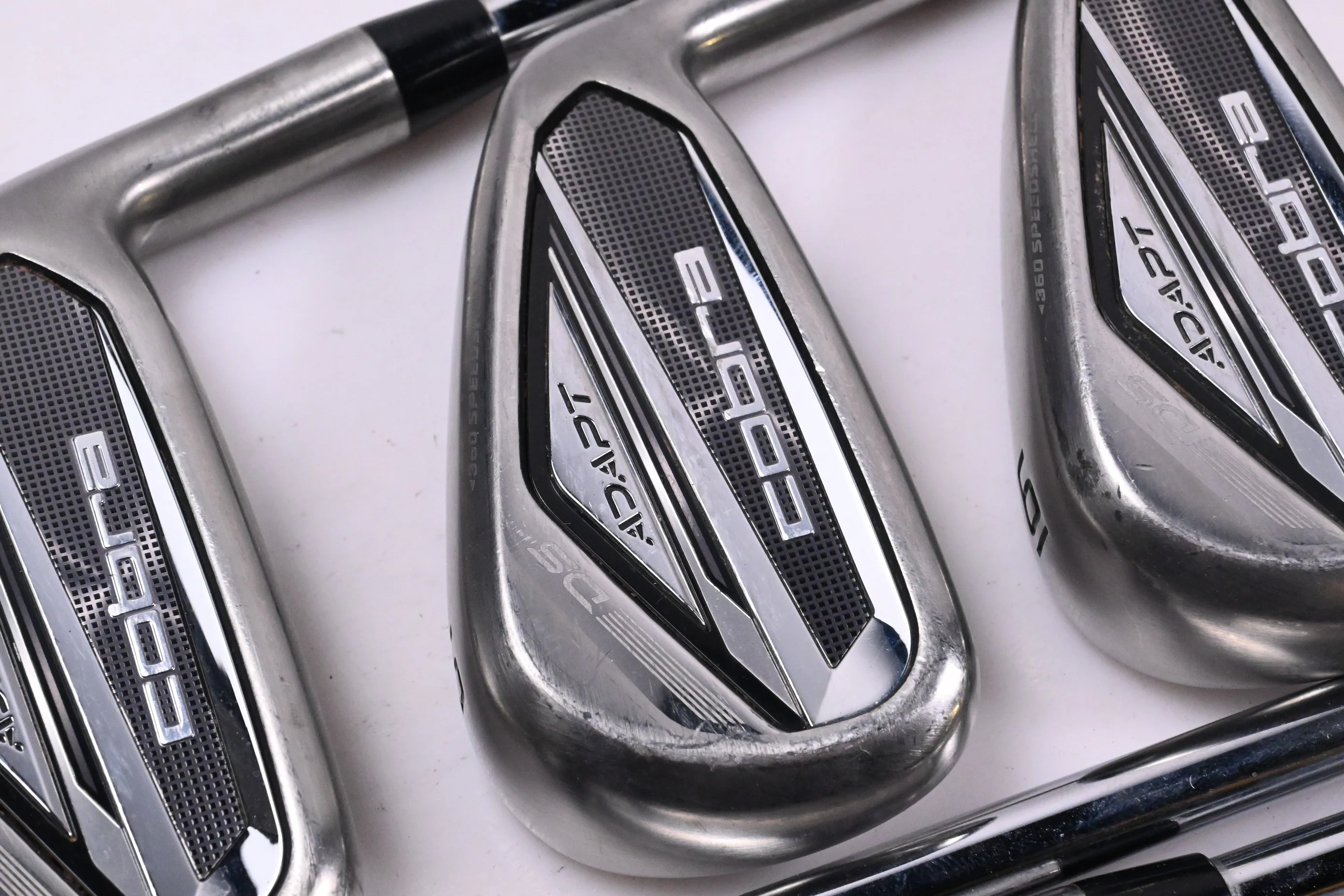 Cobra DS-Adapt Irons / 4-PW / Regular Flex KBS Tour Lite Shafts