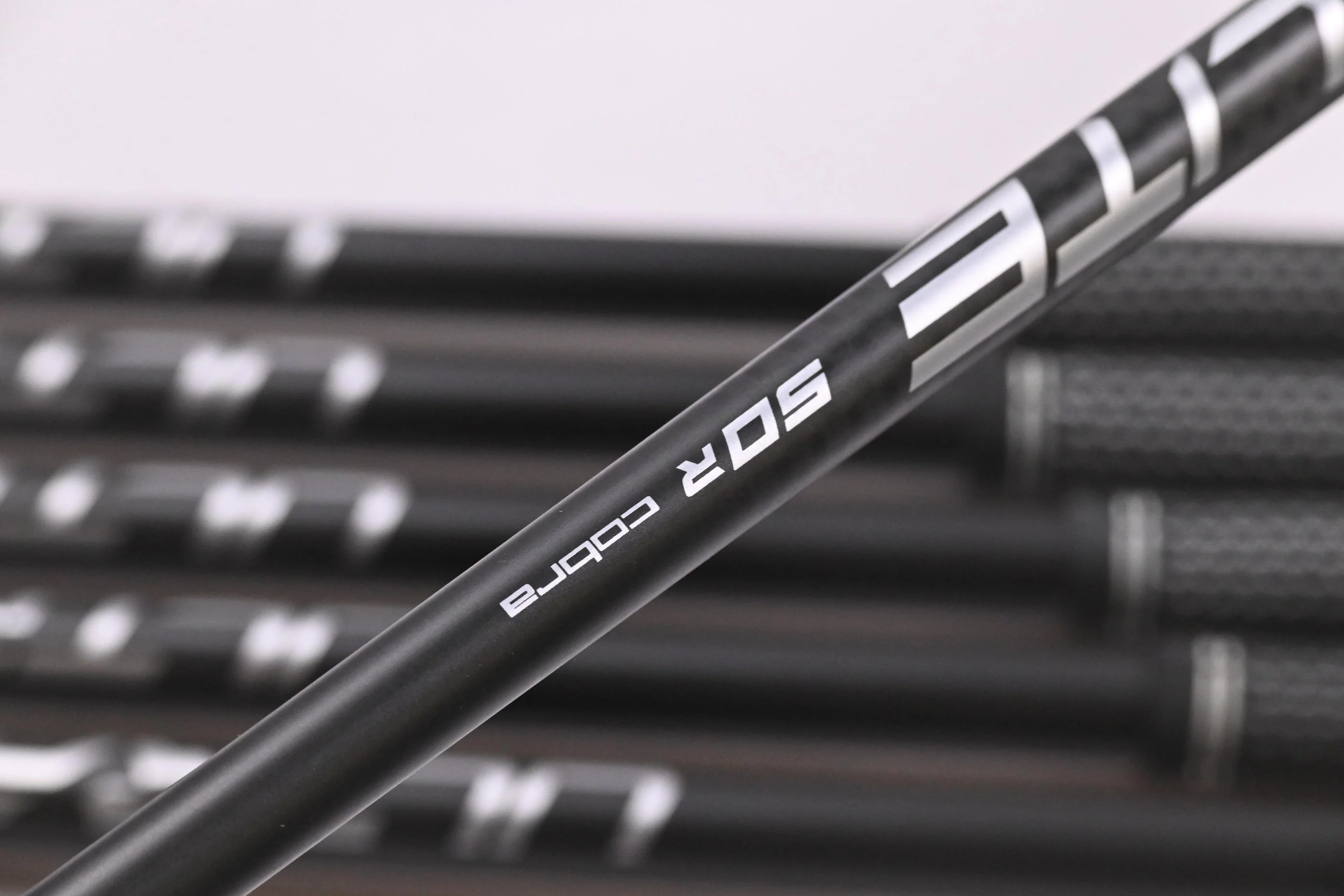 Cobra DS-Adapt Irons / 5-PW / Regular Flex Cobra UltraLite 50 Shafts - Image 5