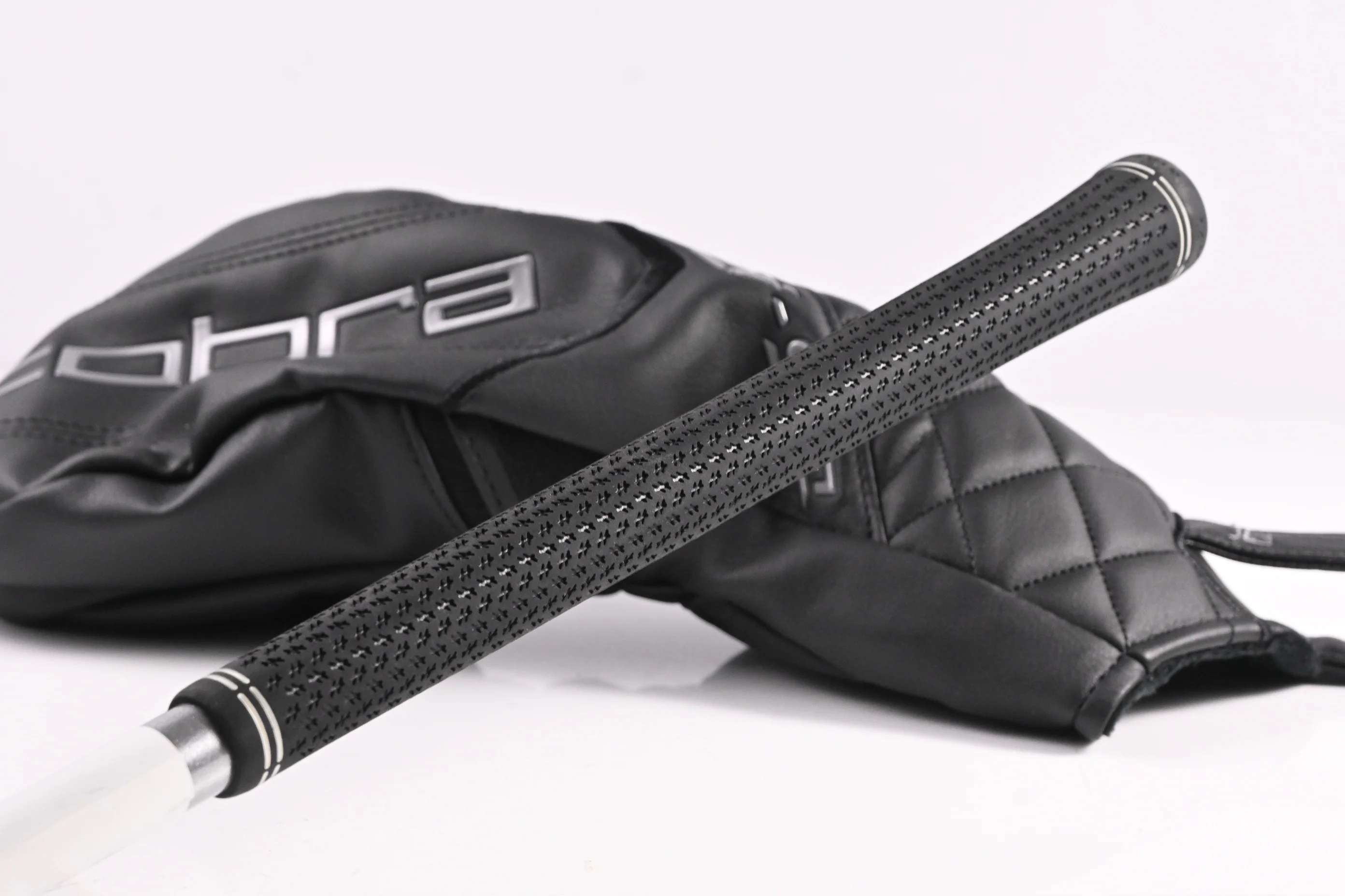 Cobra DS-Adapt LS Driver / 9 Degree / X-Flex Fujikura Pro 60 Shaft - Image 8