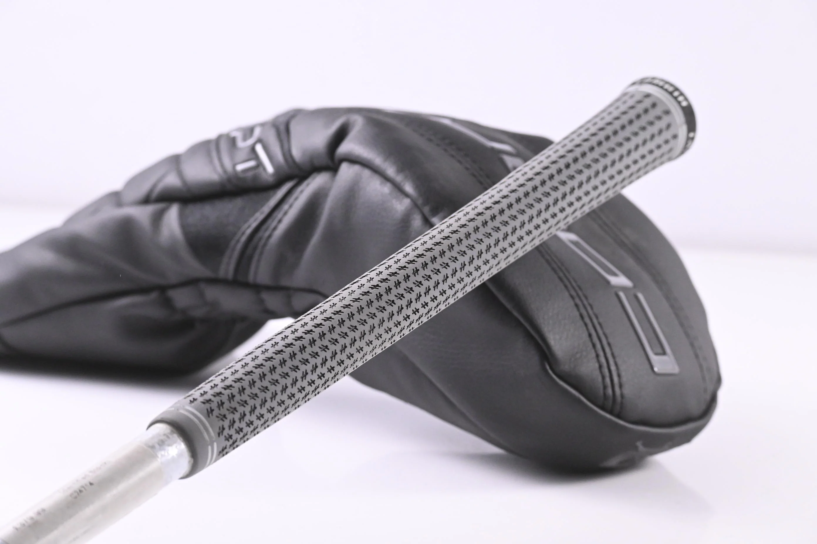 Cobra DS-Adapt LS Driver / 9 Degree / Stiff Flex Denali Black 60 Shaft - Image 8