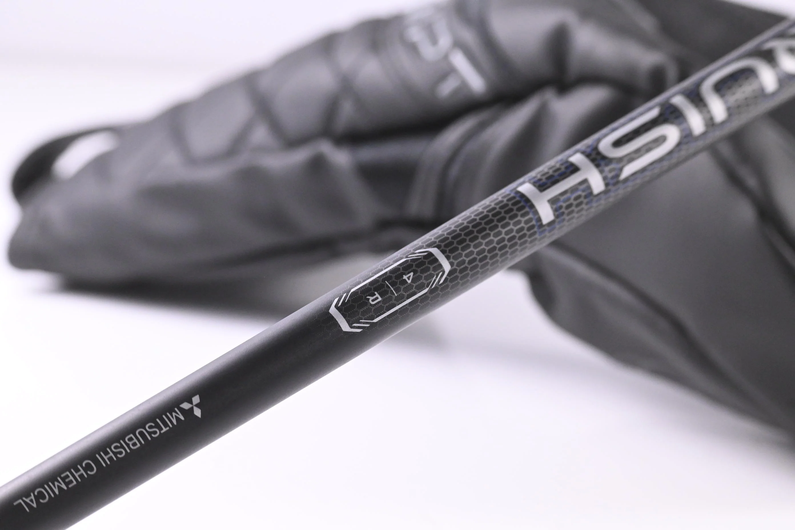 Cobra DS-Adapt LS Driver / 10.5 Degree / Regular Flex Vanquish 4 Shaft - Image 6