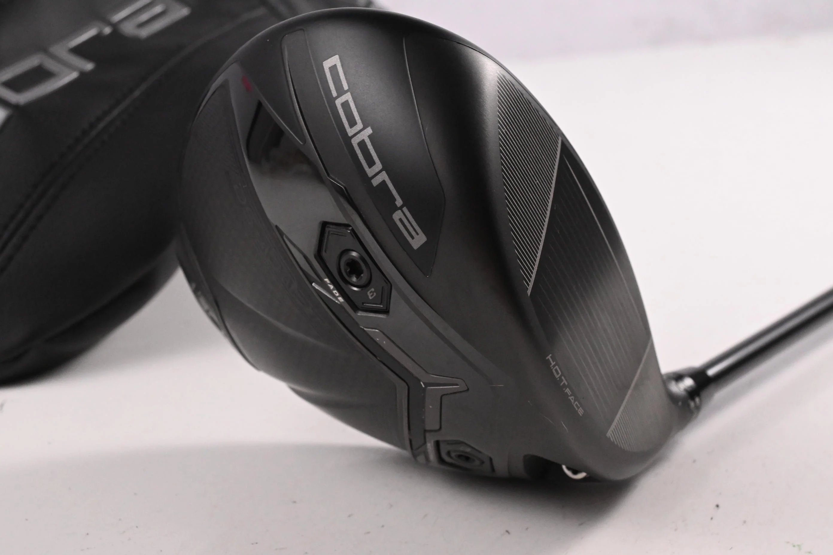 Cobra DS-Adapt LS Driver / 9 Degree / Stiff Flex Denali Black 60 Shaft