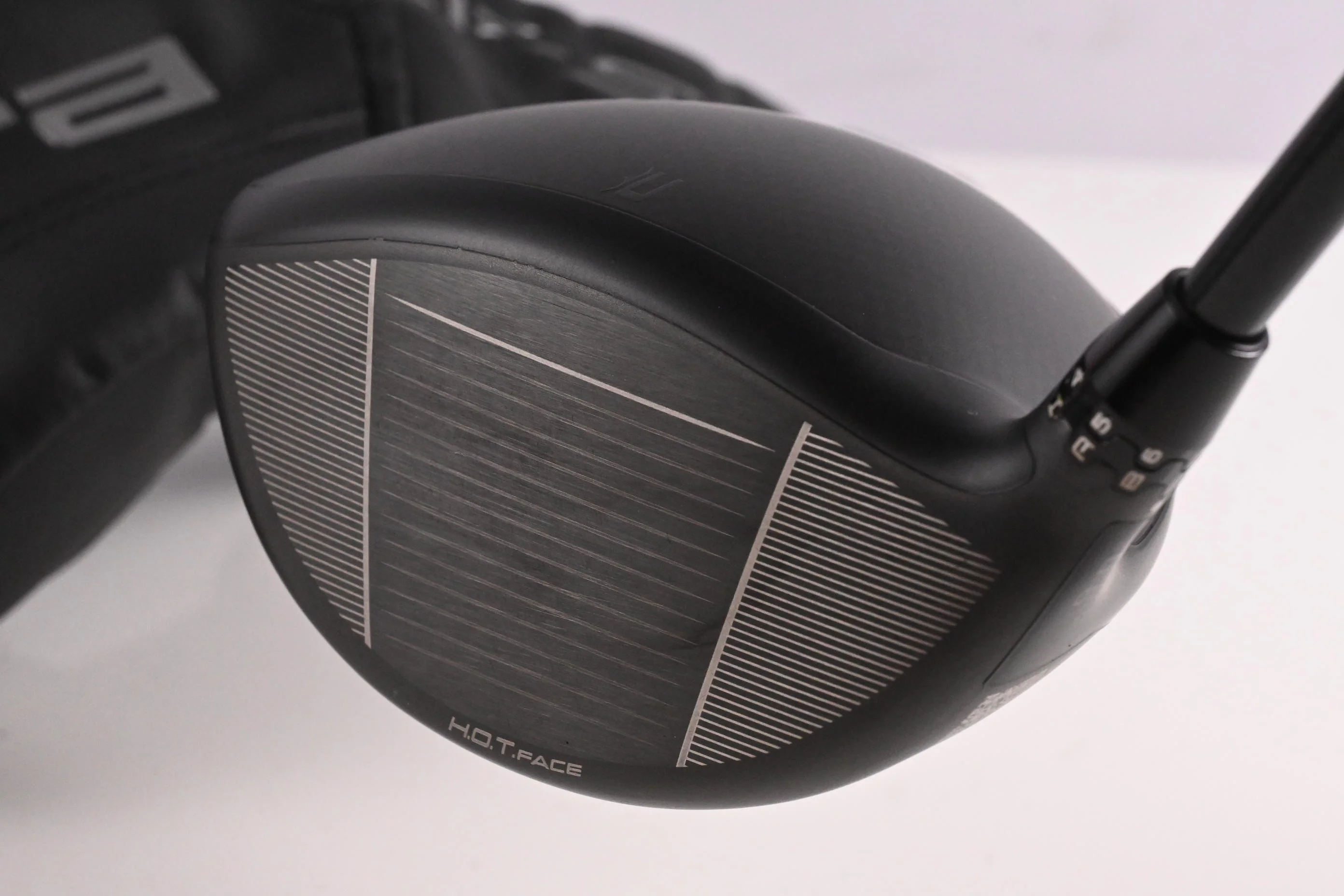 Cobra DS-Adapt LS Driver / 9 Degree / Stiff Flex Denali Black 60 Shaft - Image 4