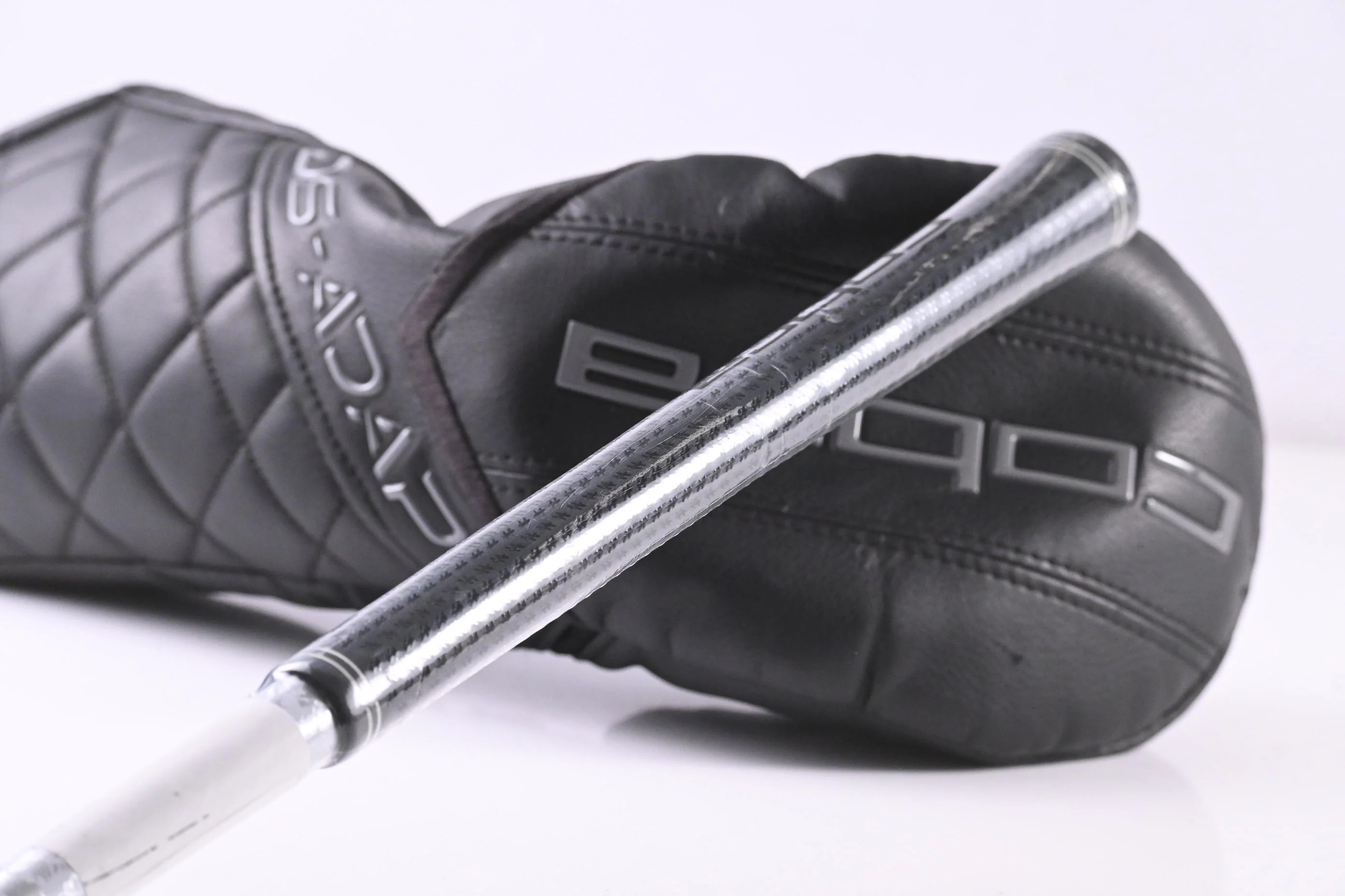Cobra DS-Adapt LS Driver / 9 Degree / Regular Flex Denali Red 50 Shaft - Image 8