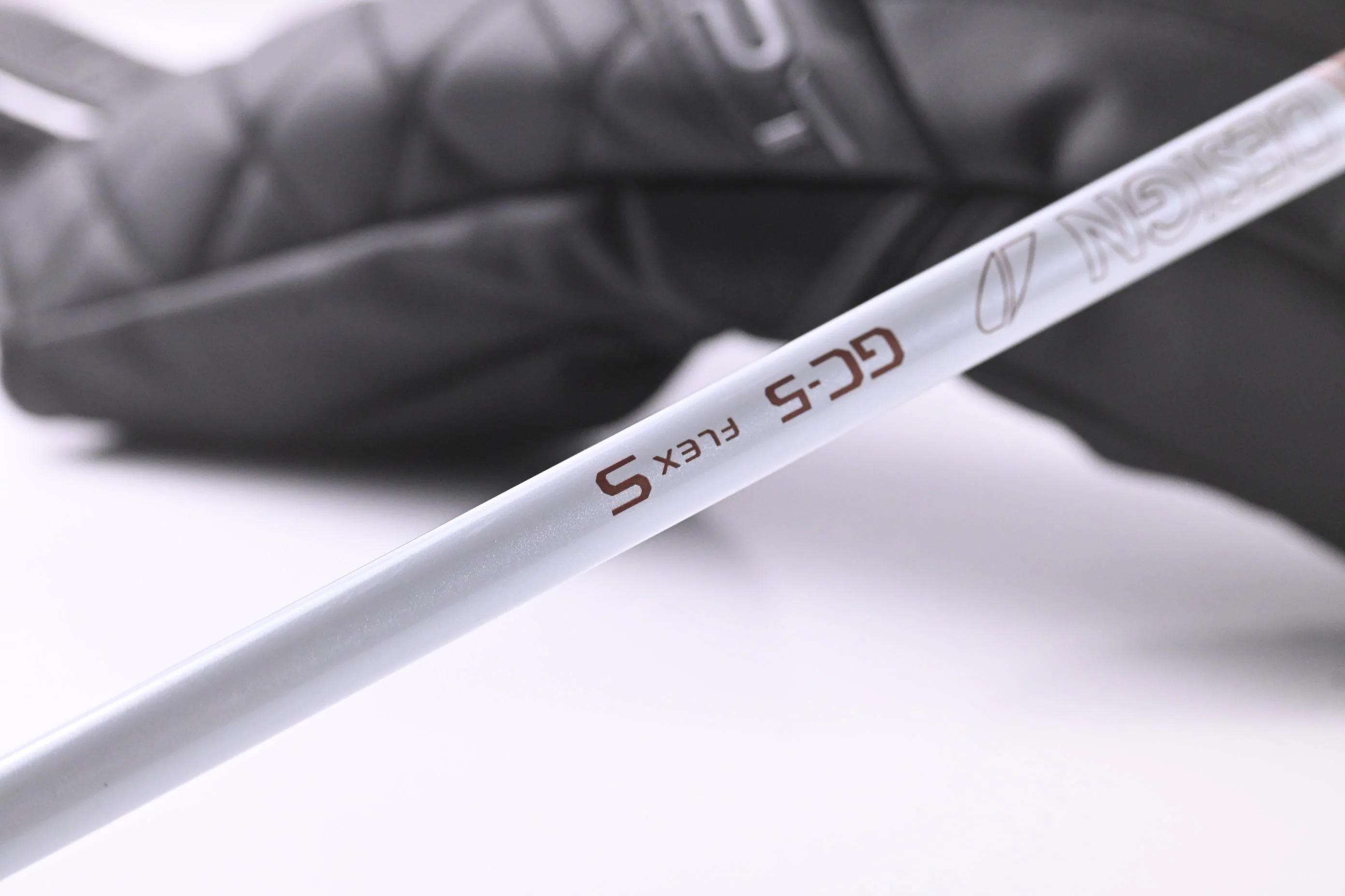 Cobra DS-Adapt LS Driver / 9 Degree / Stiff Flex Tour AD GC-5 Shaft - Image 6