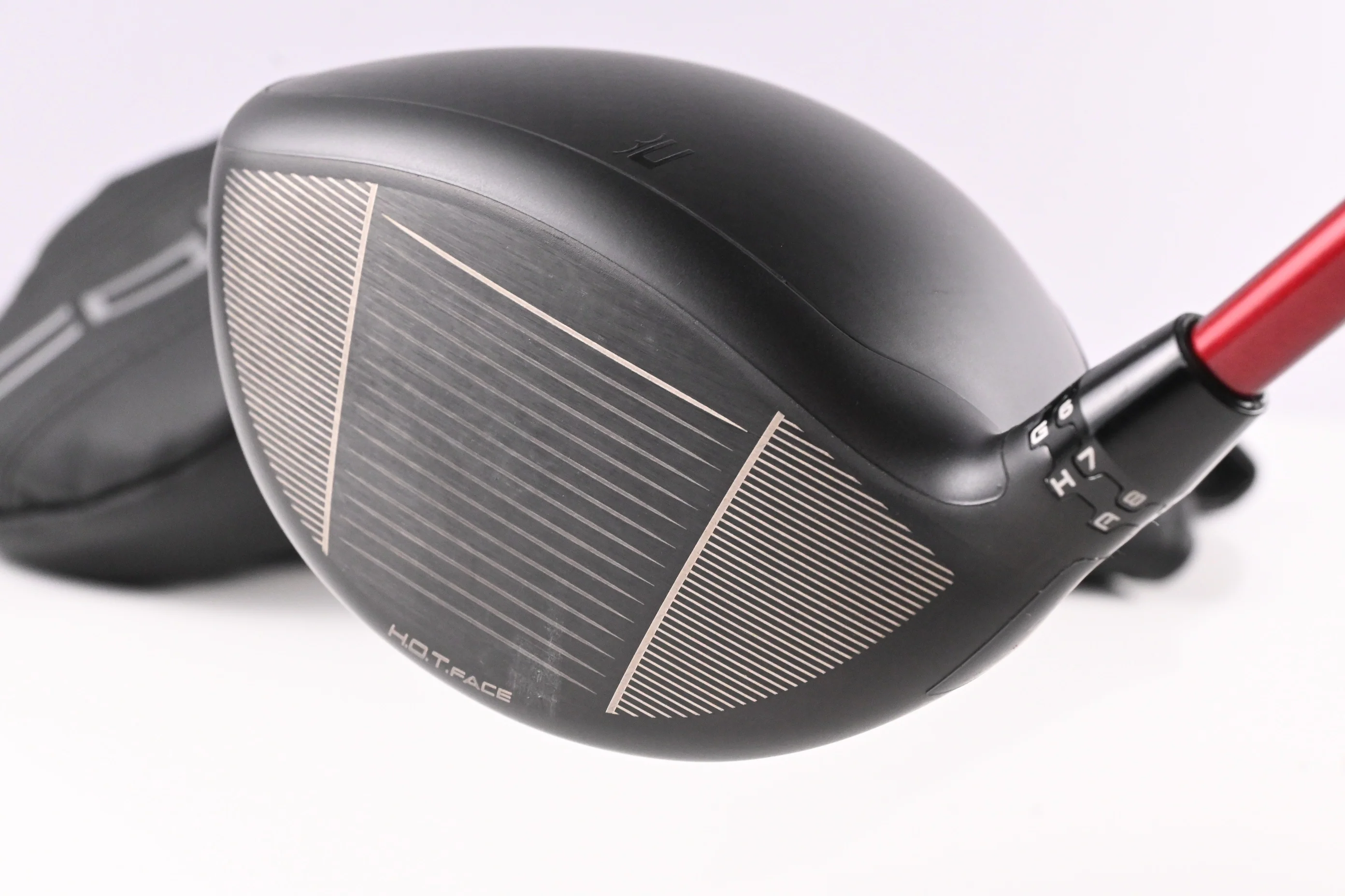 Cobra DS-Adapt LS Driver / 9 Degree / Regular Flex Denali Red 50 Shaft - Image 4