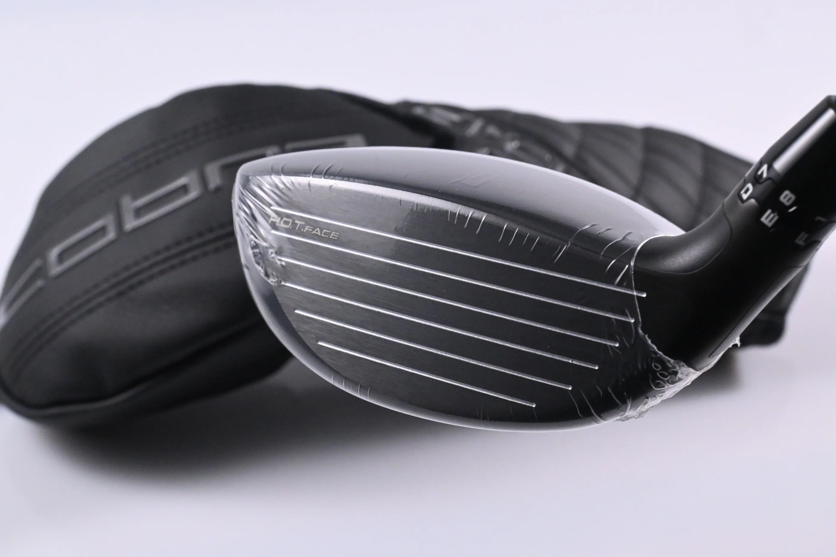 Cobra DS-Adapt LS Titanium #3 Wood / 14.5 Degree / Stiff Flex Denali Black 70 - Image 4