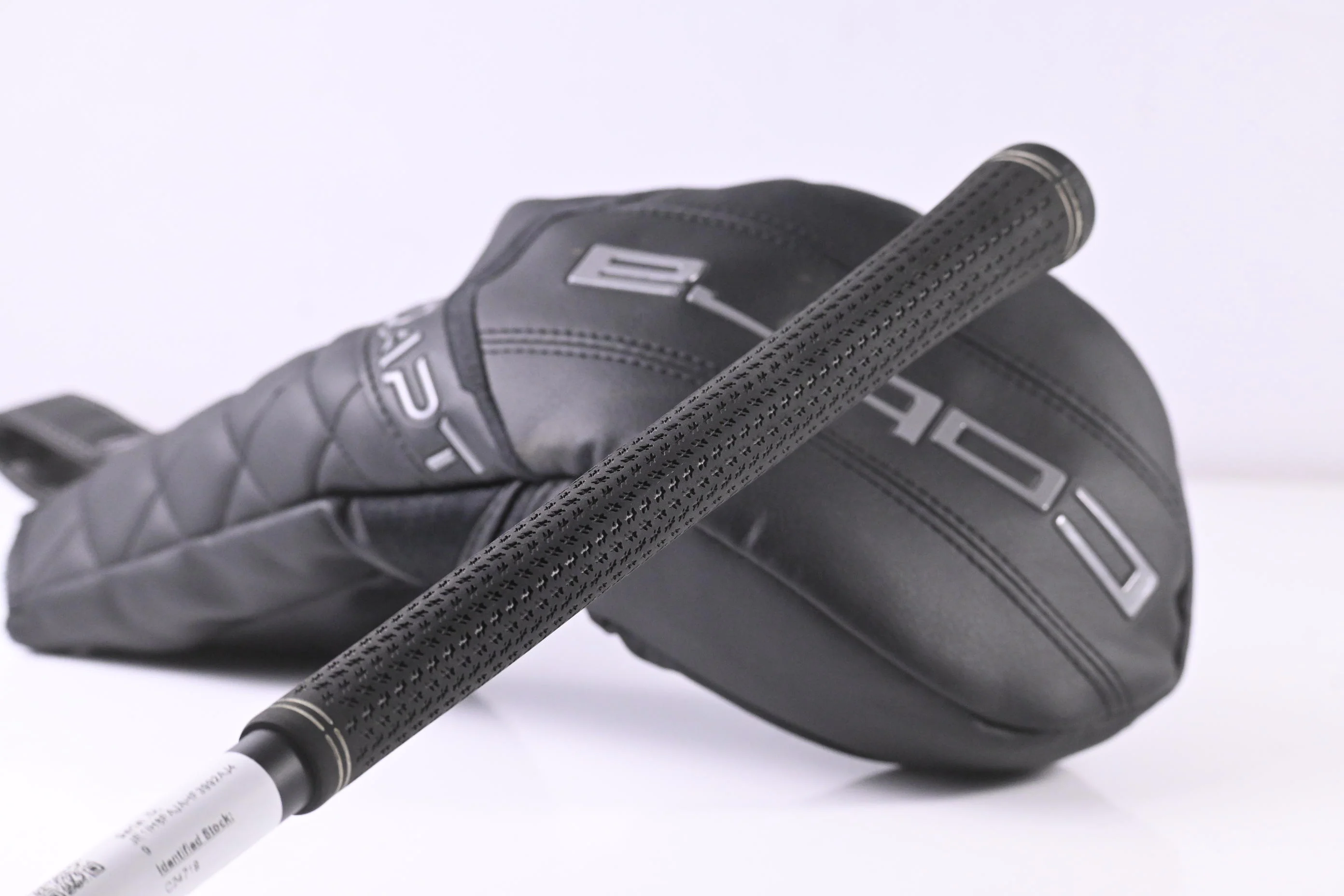 Cobra DS-Adapt MAX-D Driver / 10.5 Degree / Regular Flex Vanquish 4 Shaft - Image 8