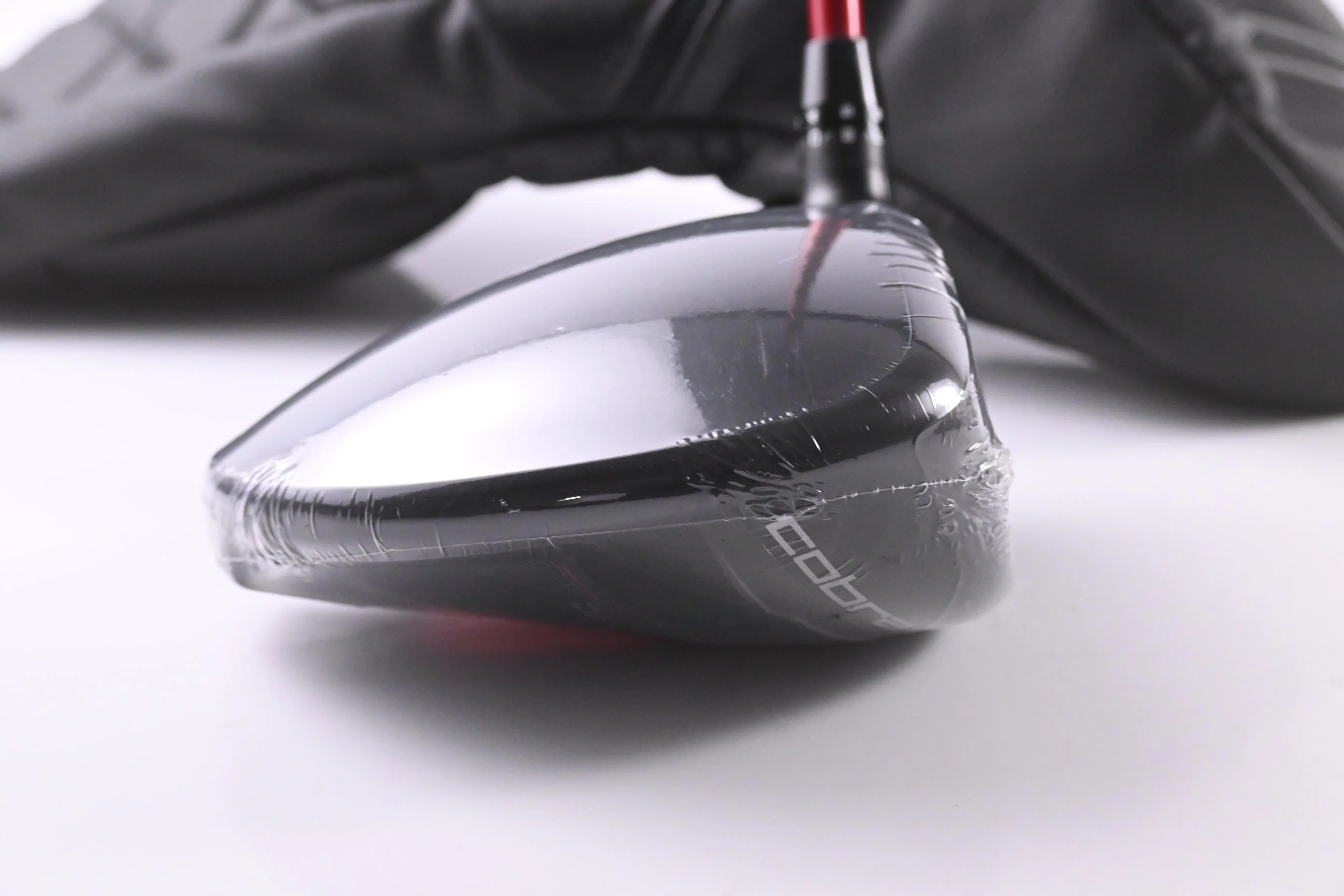 Cobra DS-Adapt MAX-D Driver / 10.5 Degree / Regular Flex Denali Red 50 Shaft - Image 3