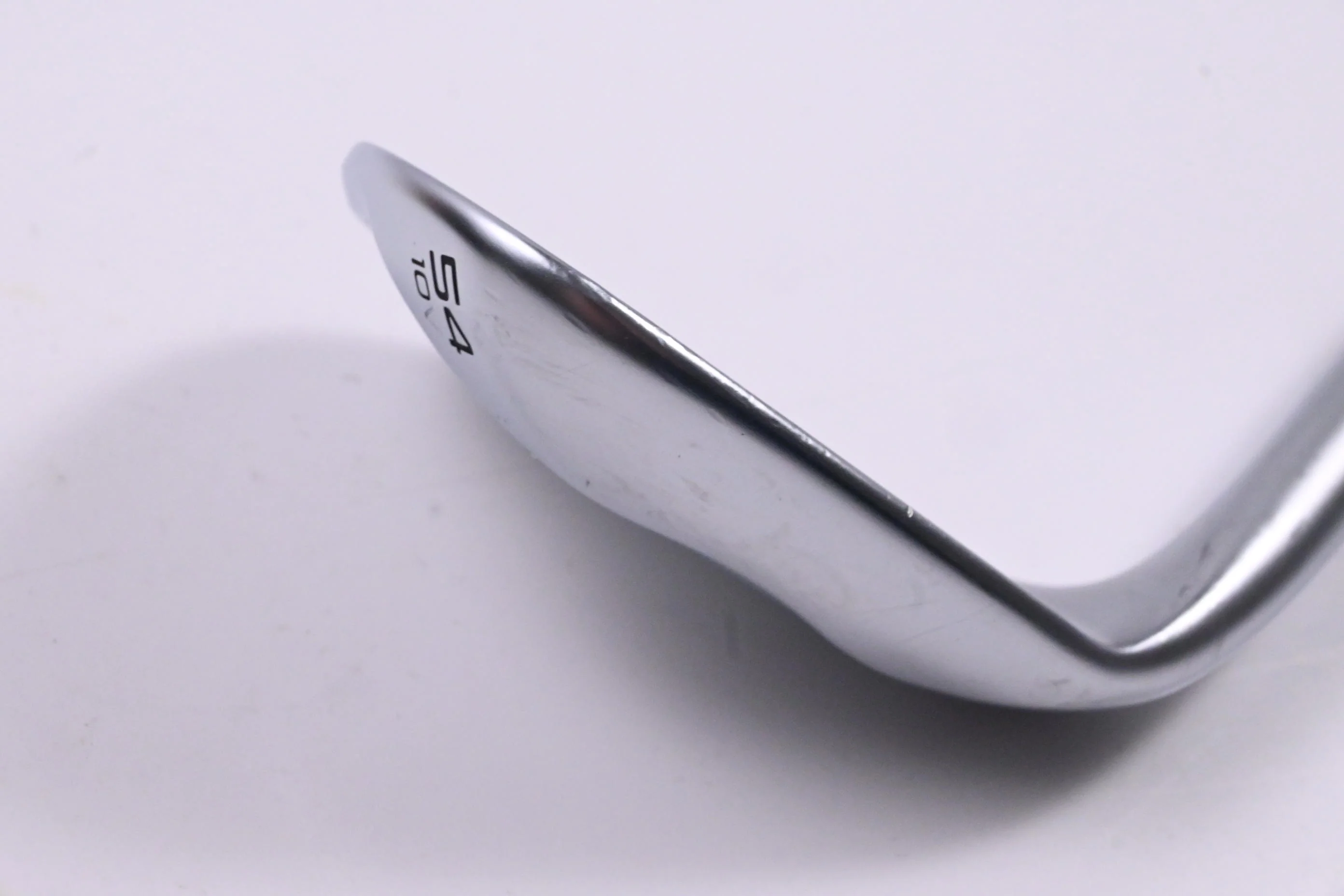 Cobra King 2025 Sand Wedge / 54 Degree / Wedge Flex Dynamic Gold Spinner Shaft - Image 3