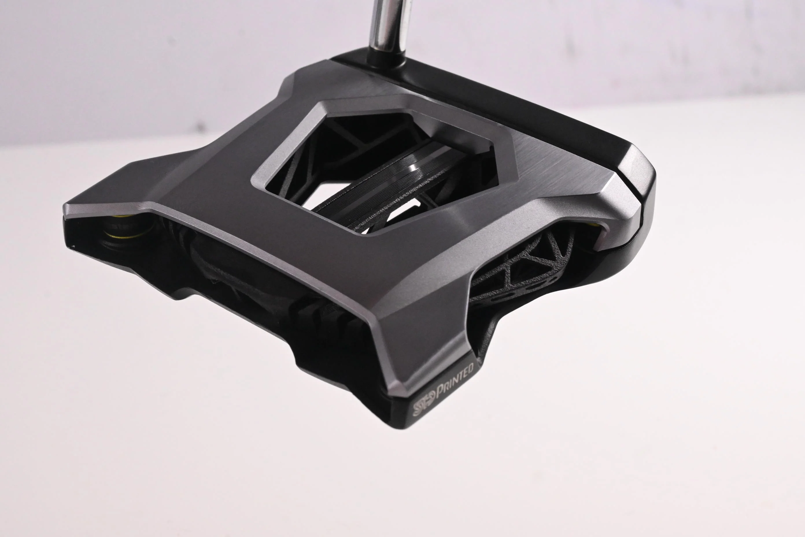 Cobra King 3D Printed Agera AL Single Bend Putter / 41 Inch - Image 5