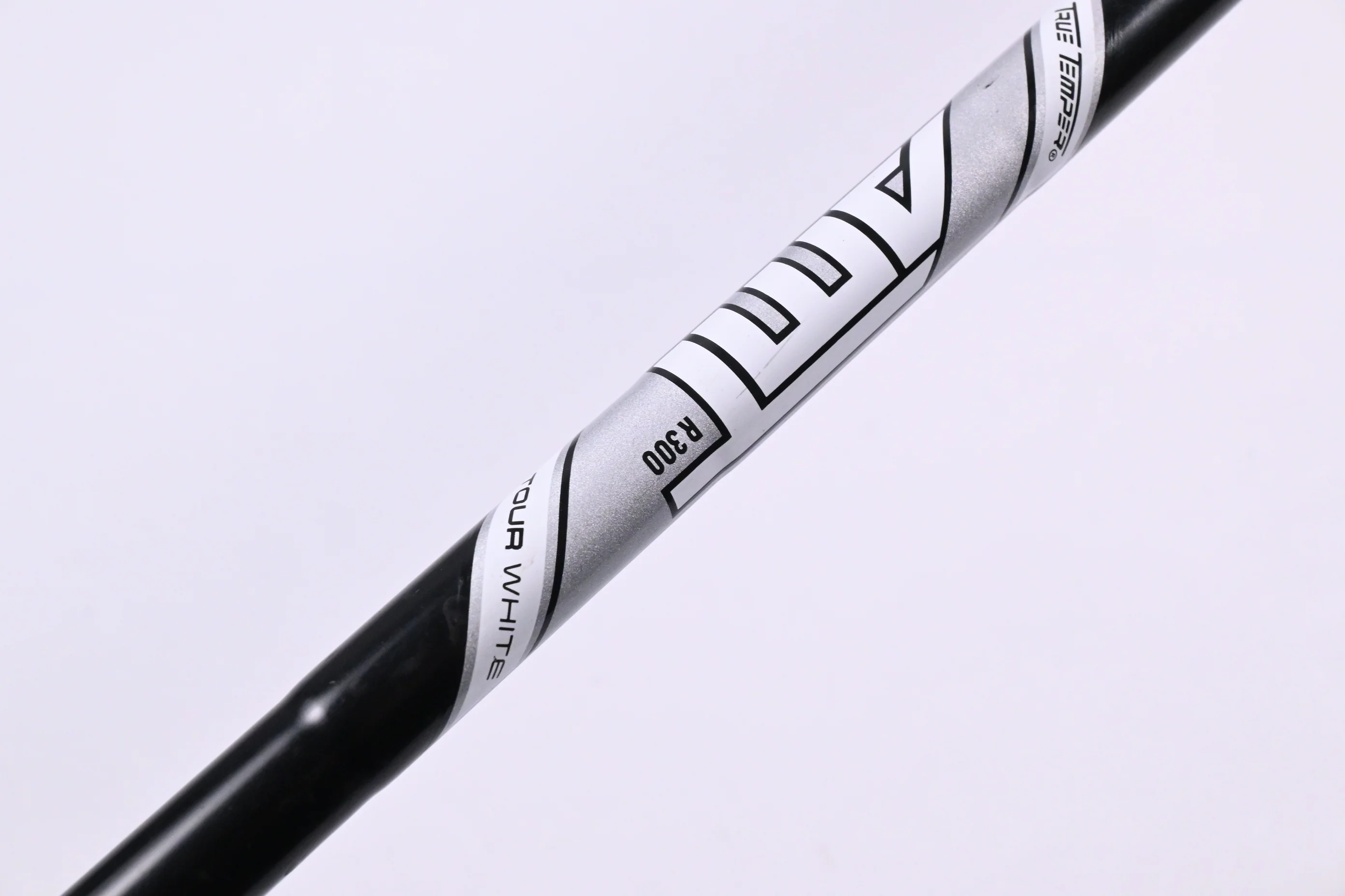 Cobra King Black Utility #4 Iron / 24 Degree / Regular Flex AMT Tour White R300 - Image 4
