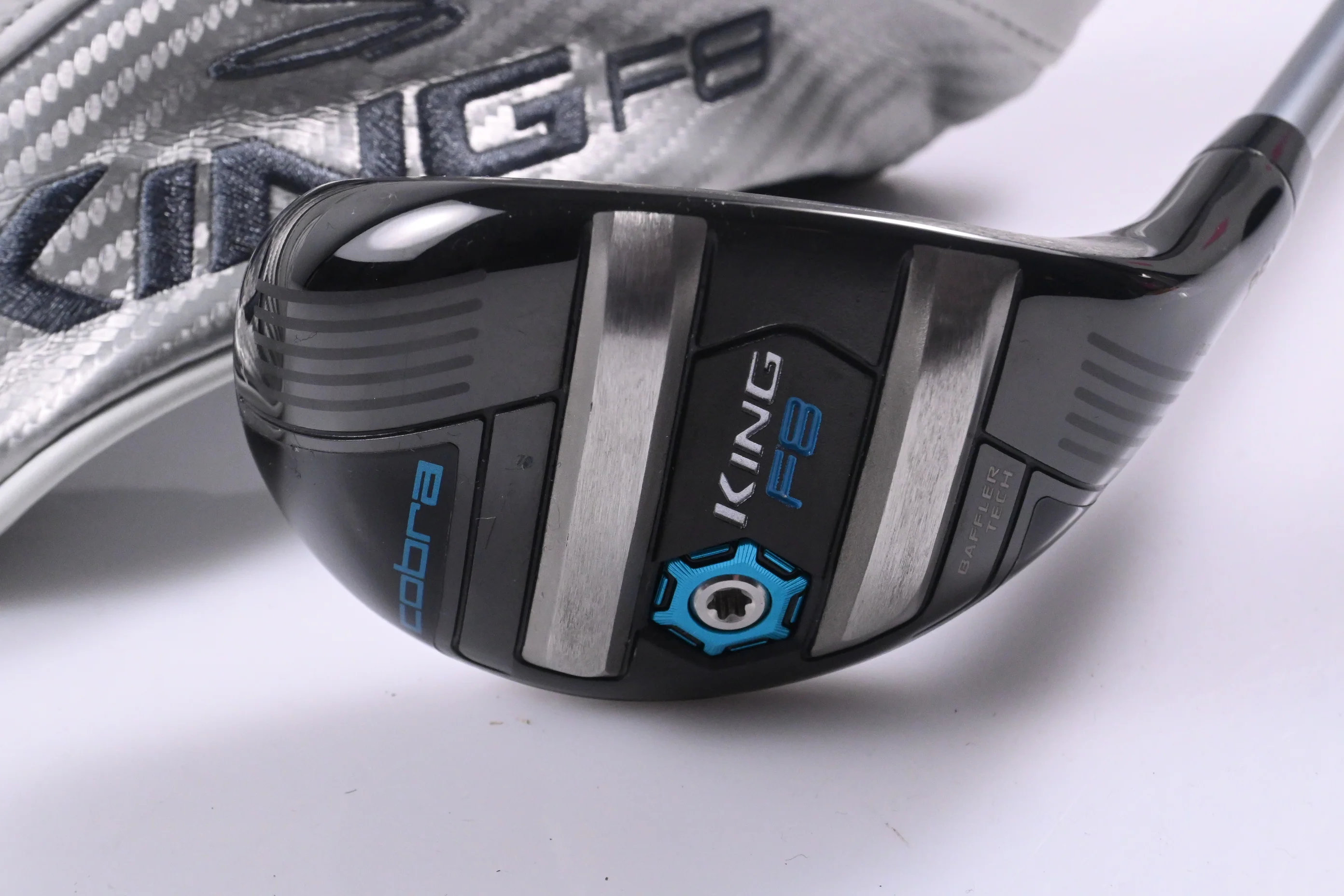 Ladies Cobra King F8 #6 Hybrid / 28 Degree / Ladies Flex Aldila Rogue Pro 60 - Image 2