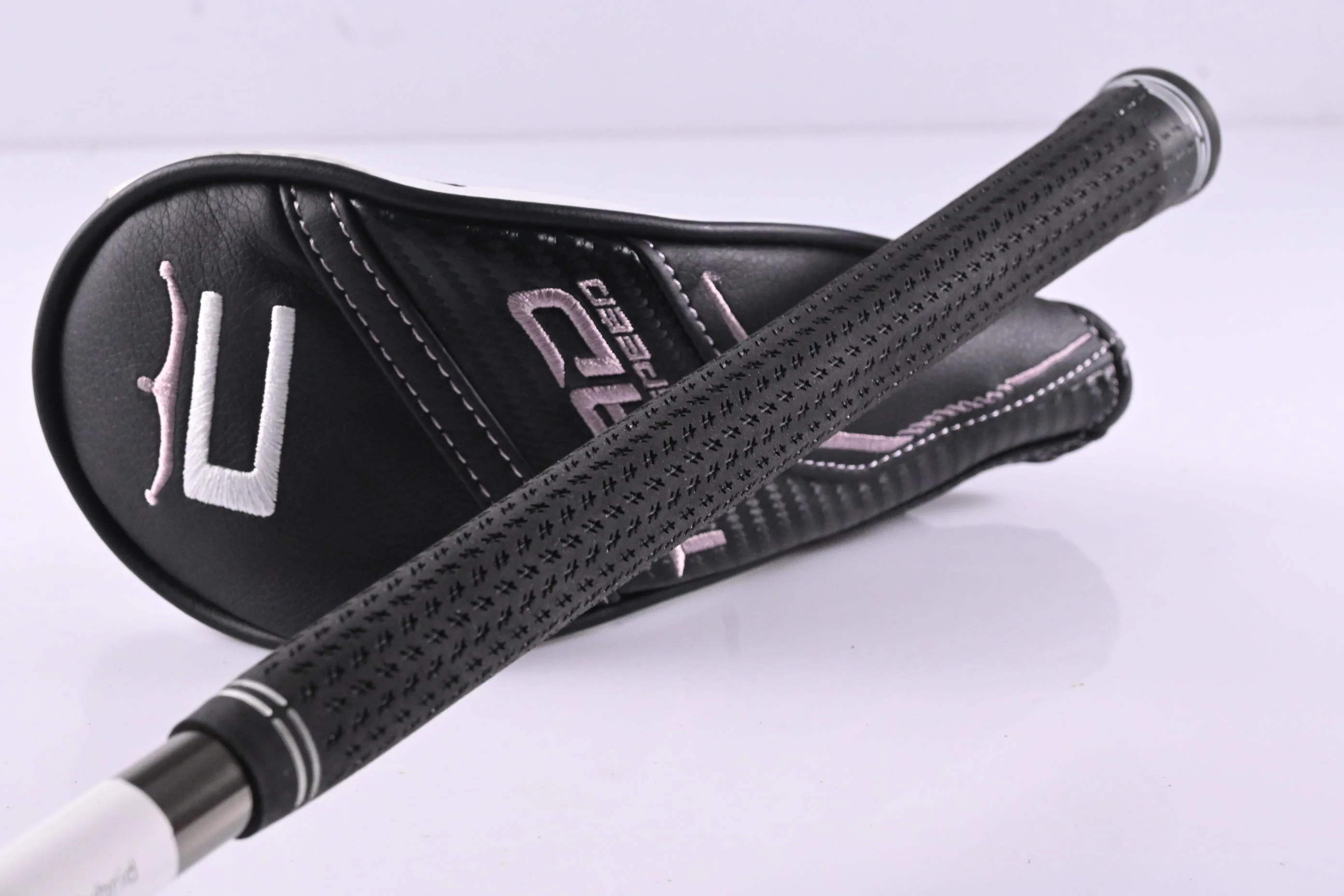 Ladies Cobra King Radspeed #6 Hybrid / 28 Degree / Ladies Flex UST Mamiya Recoil - Image 9