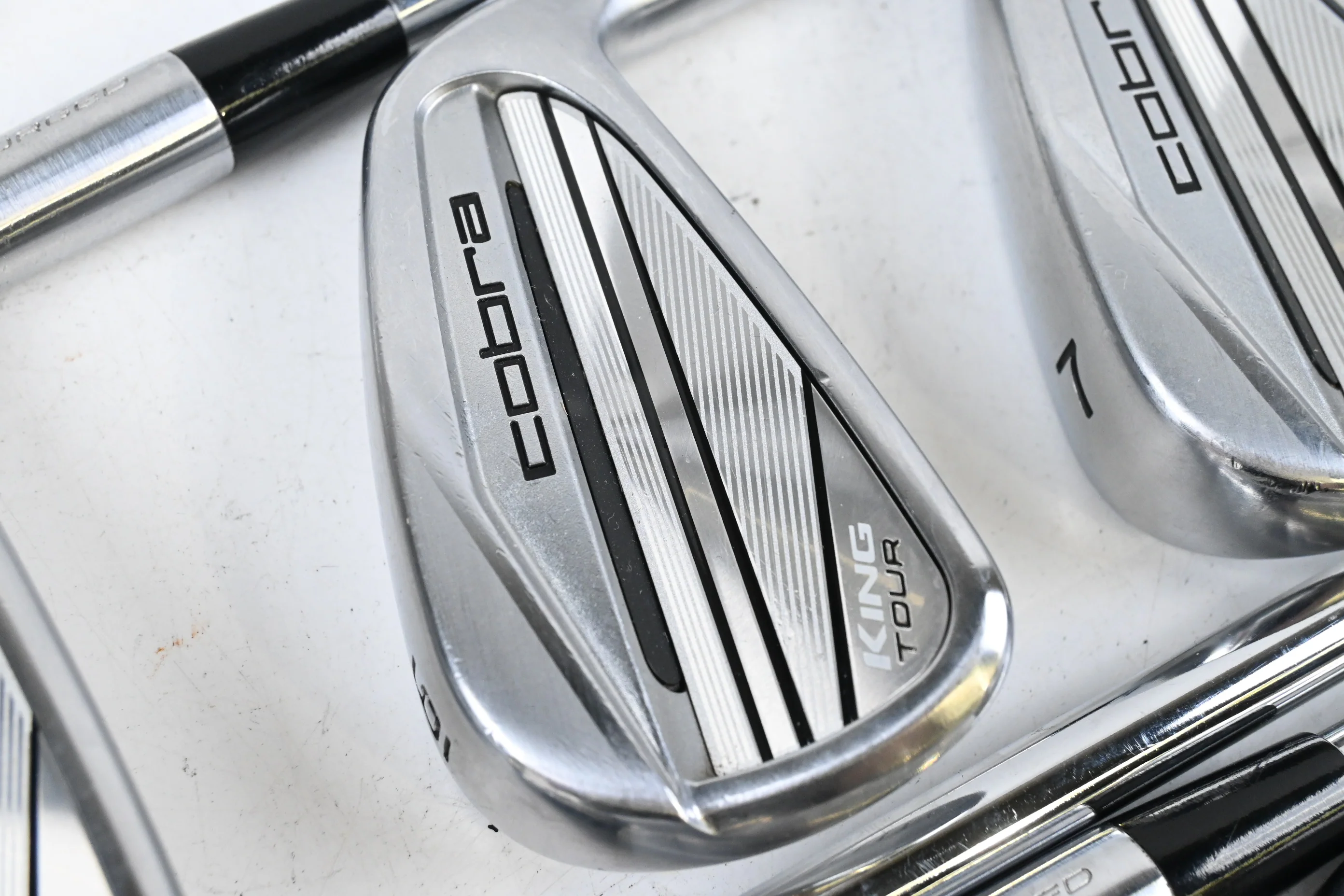 Cobra King Tour 2023 Irons / 5-PW+GW / X-Flex KBS $-Taper Lite 100 Shafts
