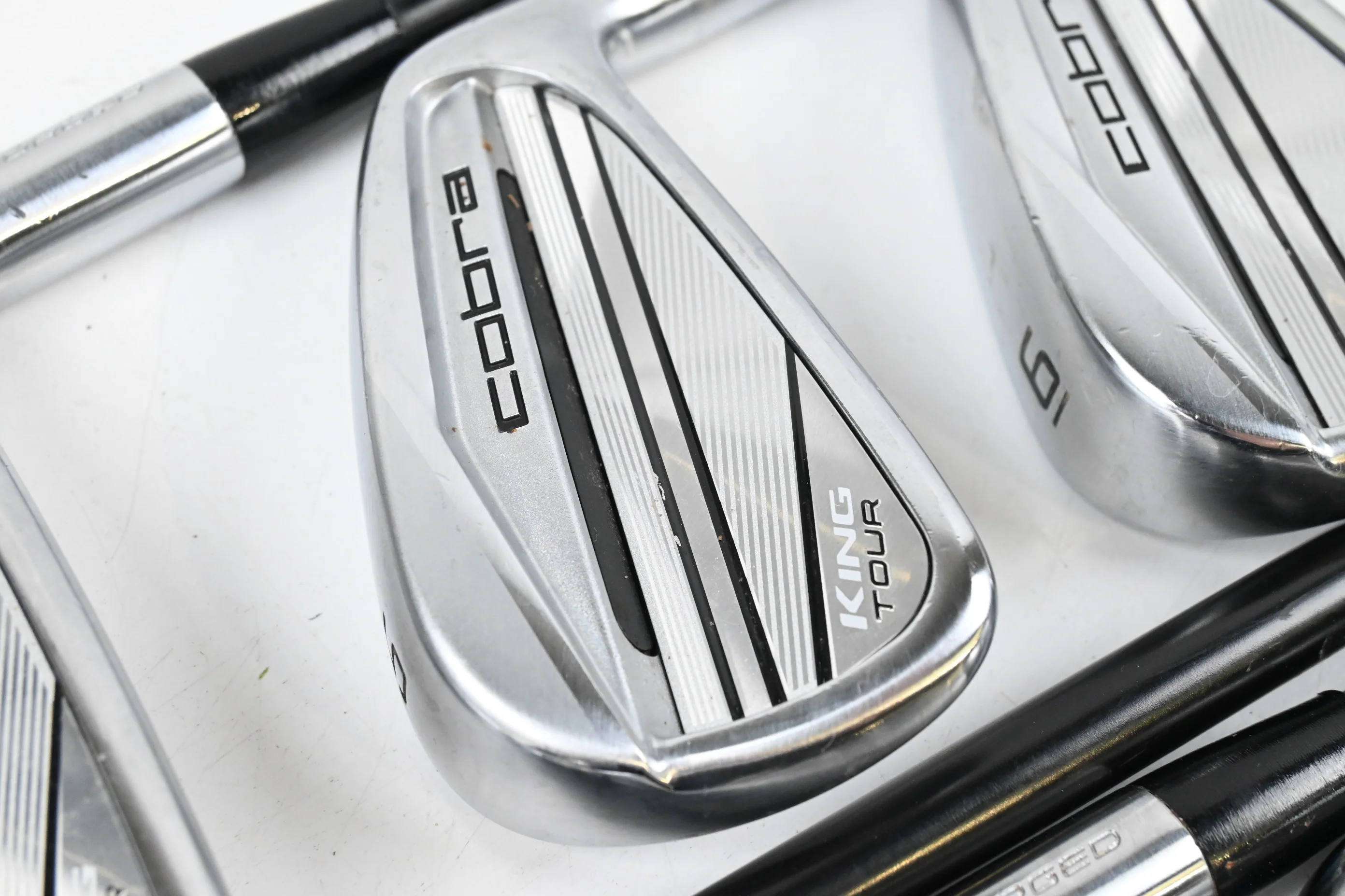 Cobra King Tour 2023 Irons / 4-PW / X-Flex AMT Tour White X100 Shafts