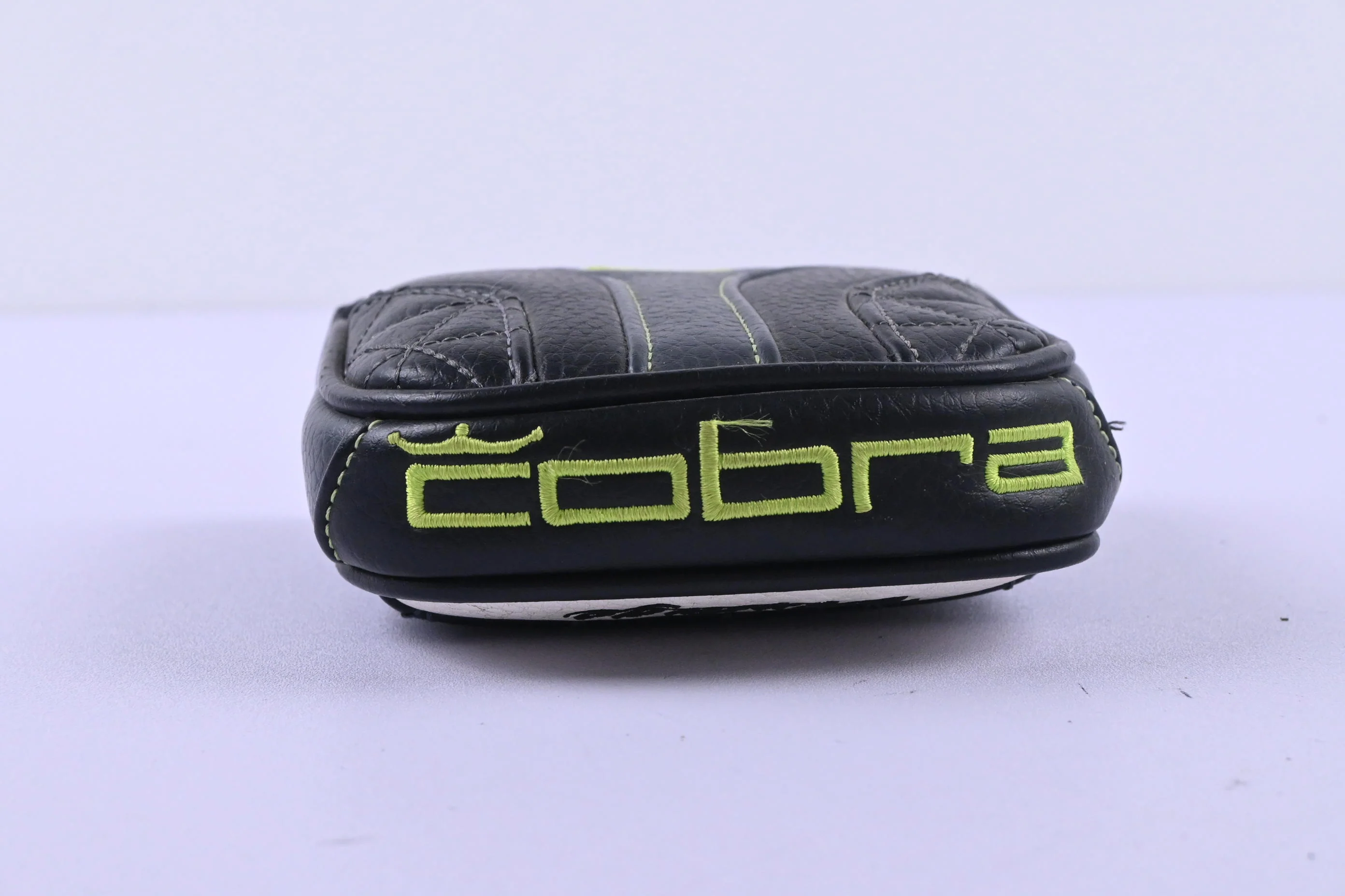 Cobra King Vintage Stingray Putter / 34 Inch - Image 8