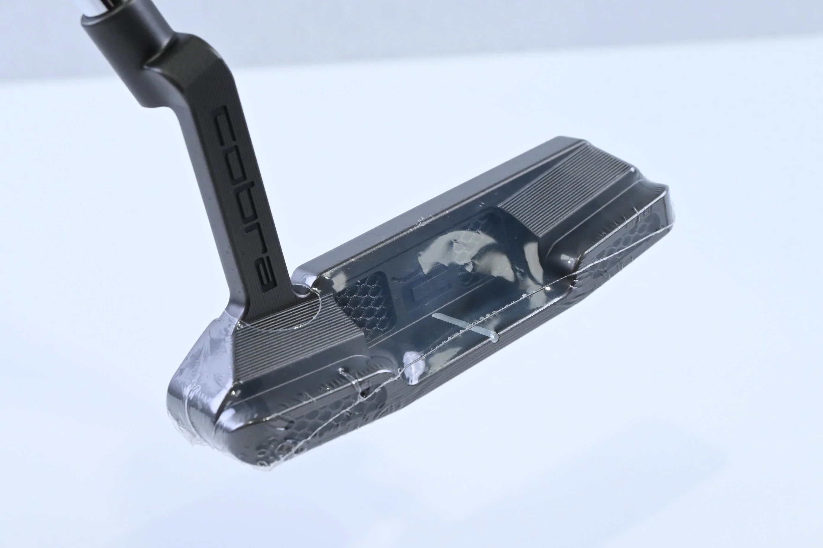 Cobra LIMIT3D Pista-45 Putter / 35 Inch - Image 4