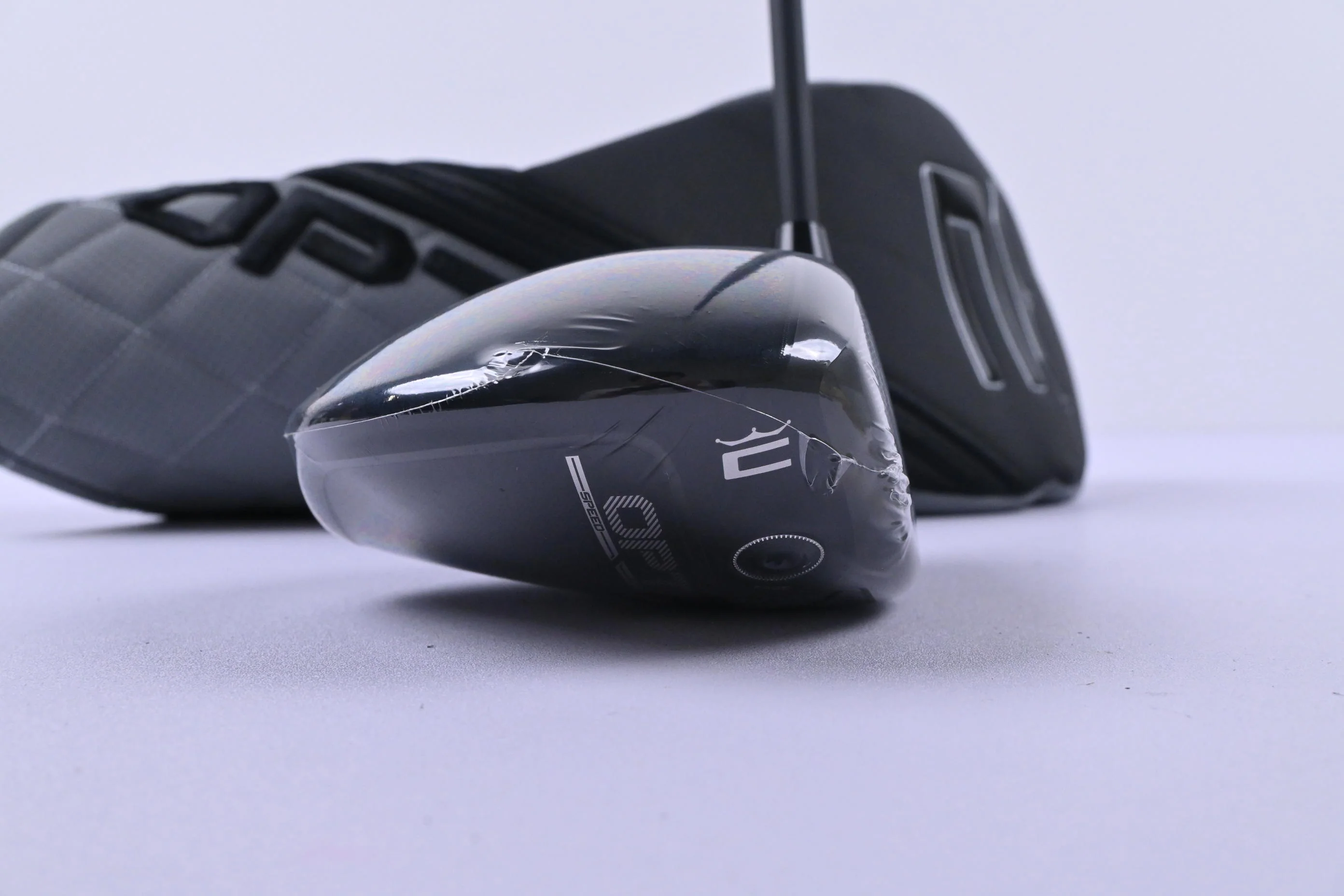 Cobra OPTM LS Driver / 10.5 Degree / Stiff Flex Kai'li Dark Waves White 60 Shaft - Image 3