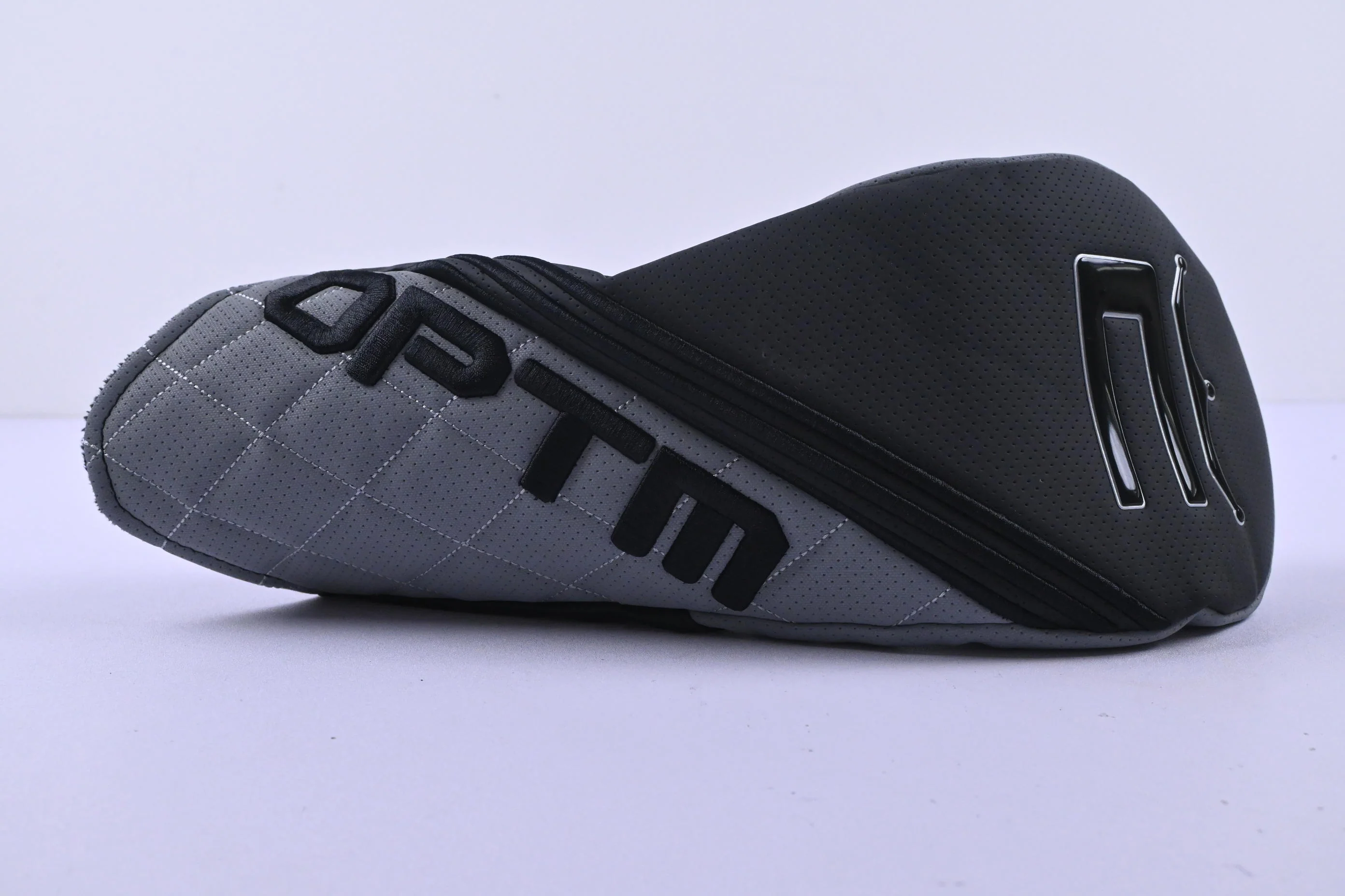 Cobra OPTM LS Driver / 10.5 Degree / Stiff Flex Kai'li Dark Waves White 60 Shaft - Image 9