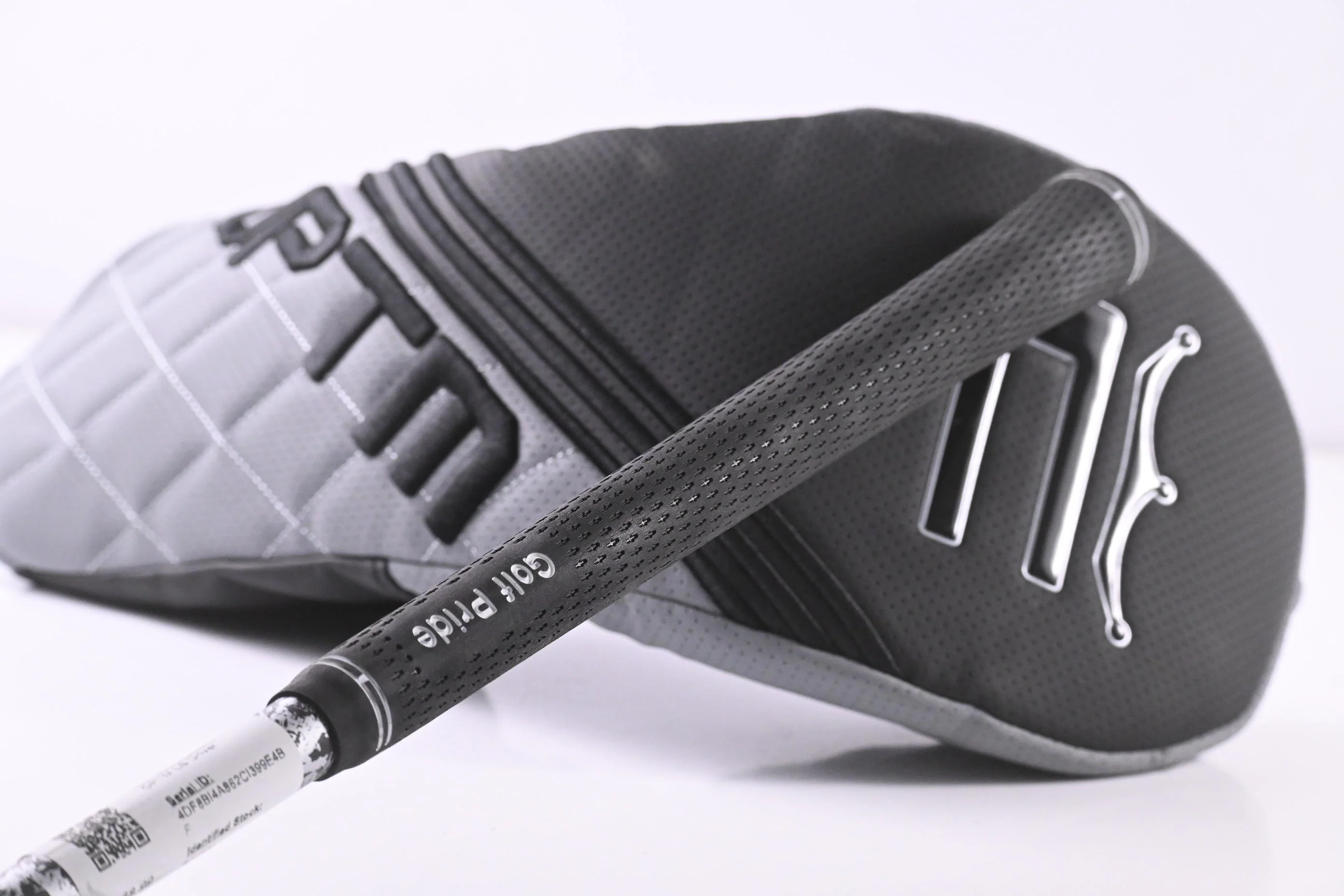 Cobra OPTM LS Driver / 9 Degree / Stiff Flex Denali Frost Black 60 Shaft - Image 8