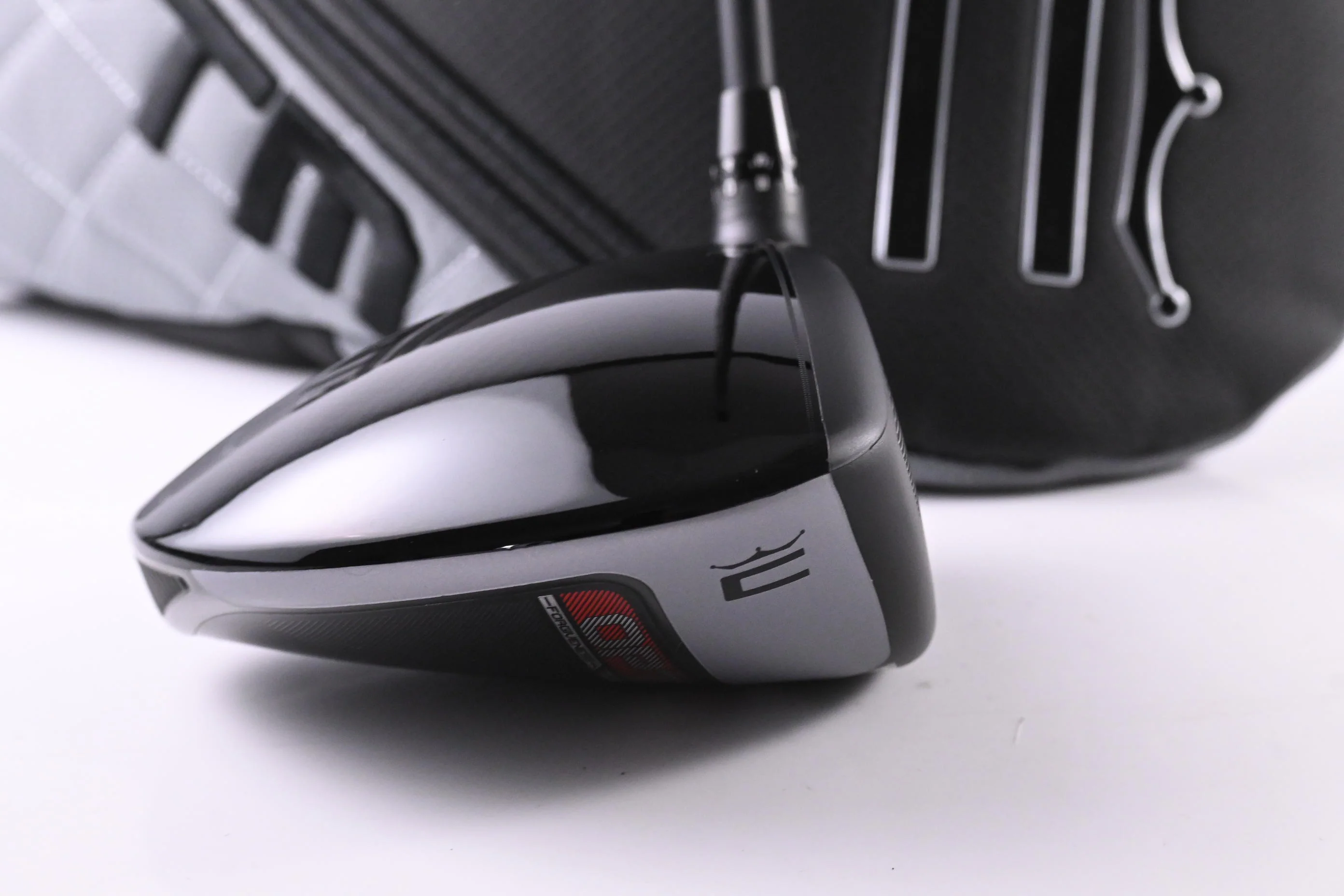 Cobra OPTM MAX-D Driver / 10.5 Degree / Regular Flex Kai'Li Dark Waves Red 50 - Image 3