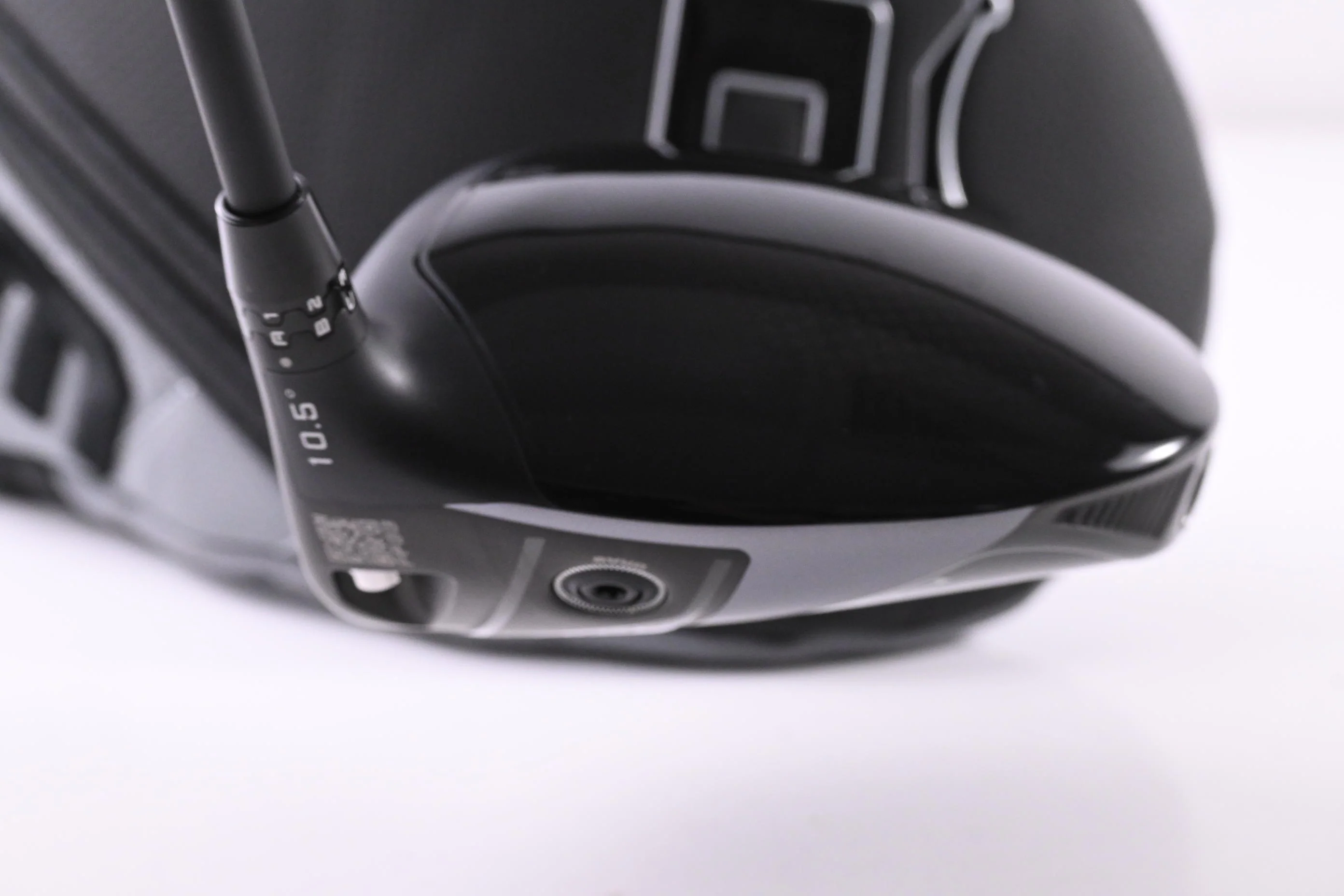 Cobra OPTM MAX-D Driver / 10.5 Degree / Regular Flex Kai'Li Dark Waves Red 50 - Image 5