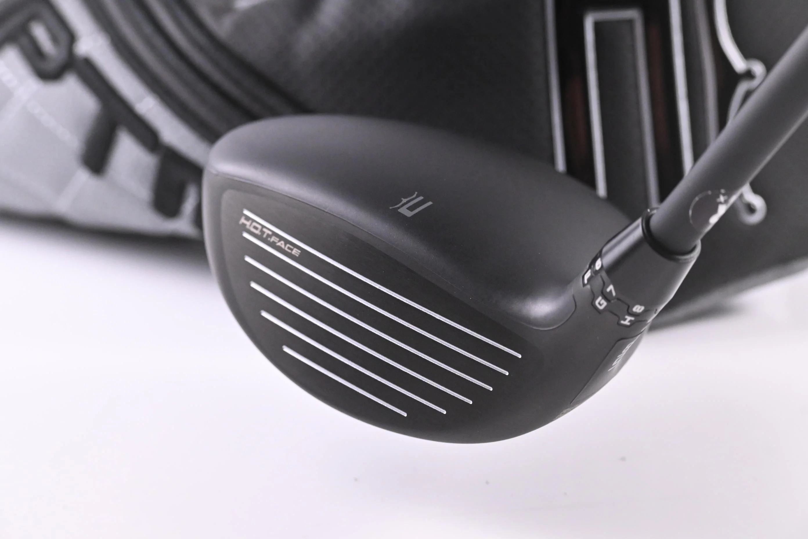 Cobra OPTM X #5 Wood / 18 Degree / Regular Flex Kai'li Blue Darkwaves 70 Shaft - Image 4